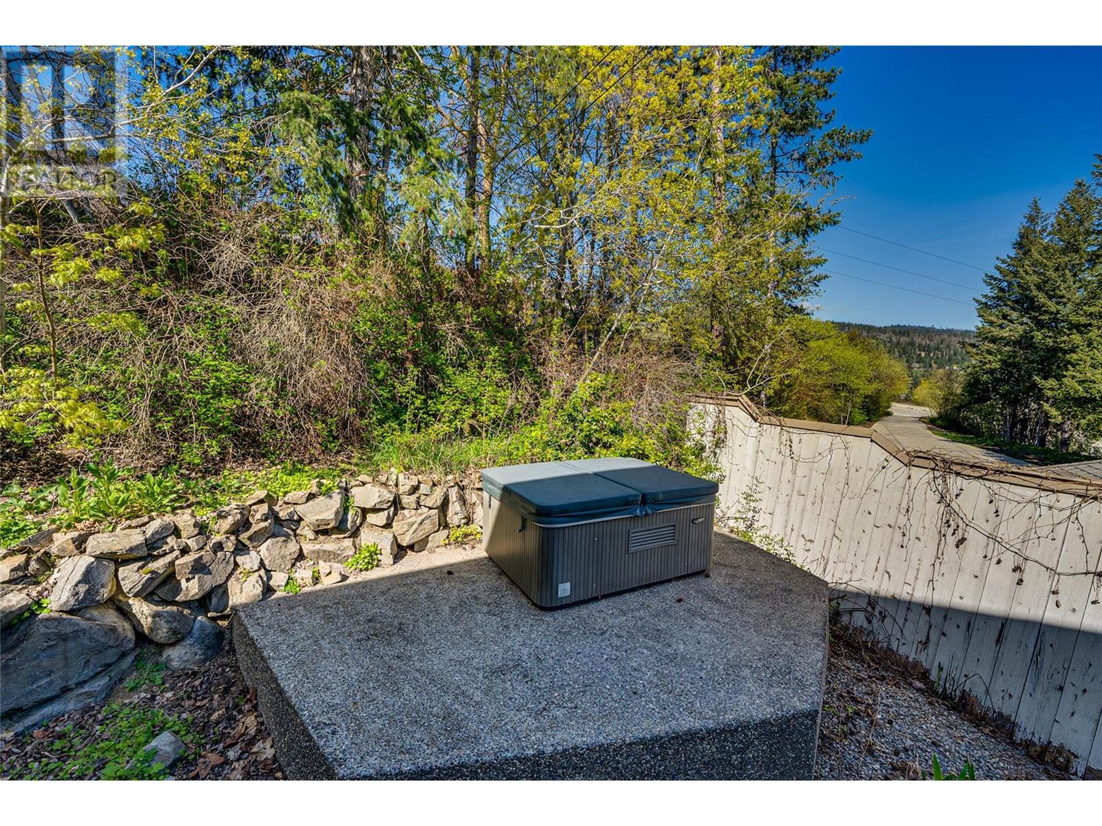 1220 Lawes Street, Enderby, British Columbia  V4Y 4B7 - Photo 42 - 10345636