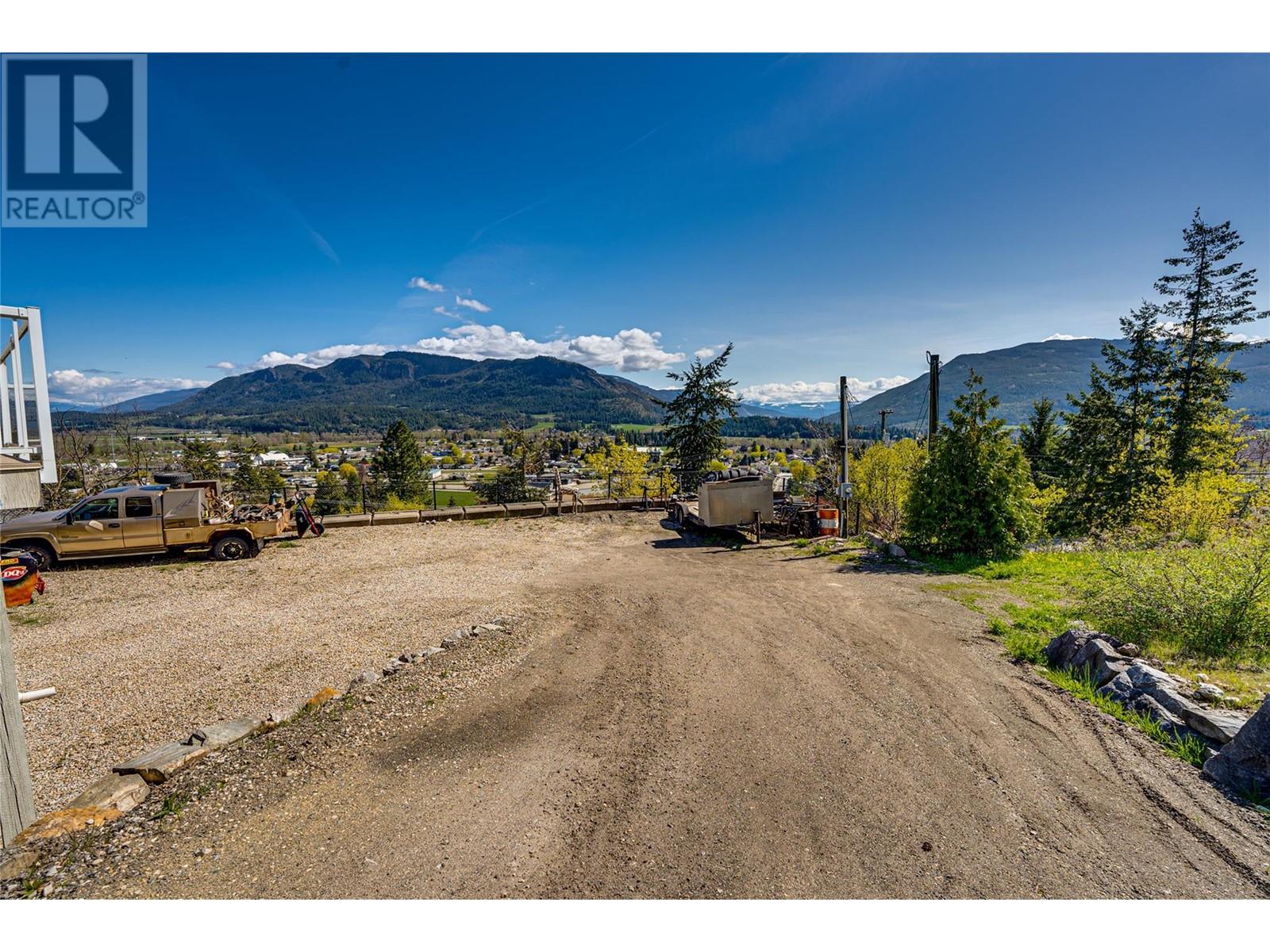 1220 Lawes Street, Enderby, British Columbia  V4Y 4B7 - Photo 48 - 10345636
