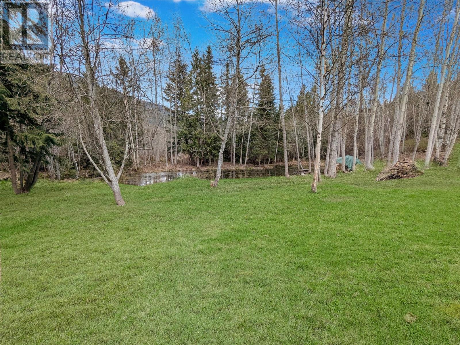 6685 6 Highway, Appledale, British Columbia  V0G 2J0 - Photo 20 - 10345622