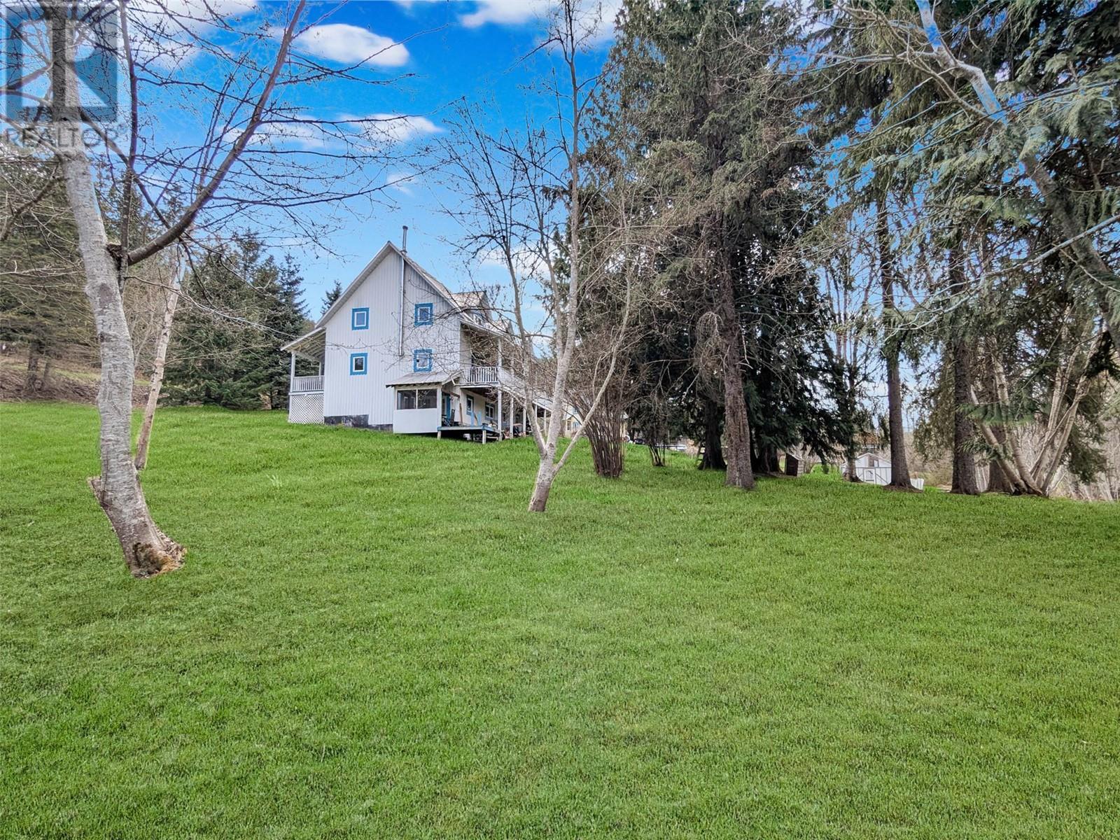 6685 6 Highway, Appledale, British Columbia  V0G 2J0 - Photo 7 - 10345622
