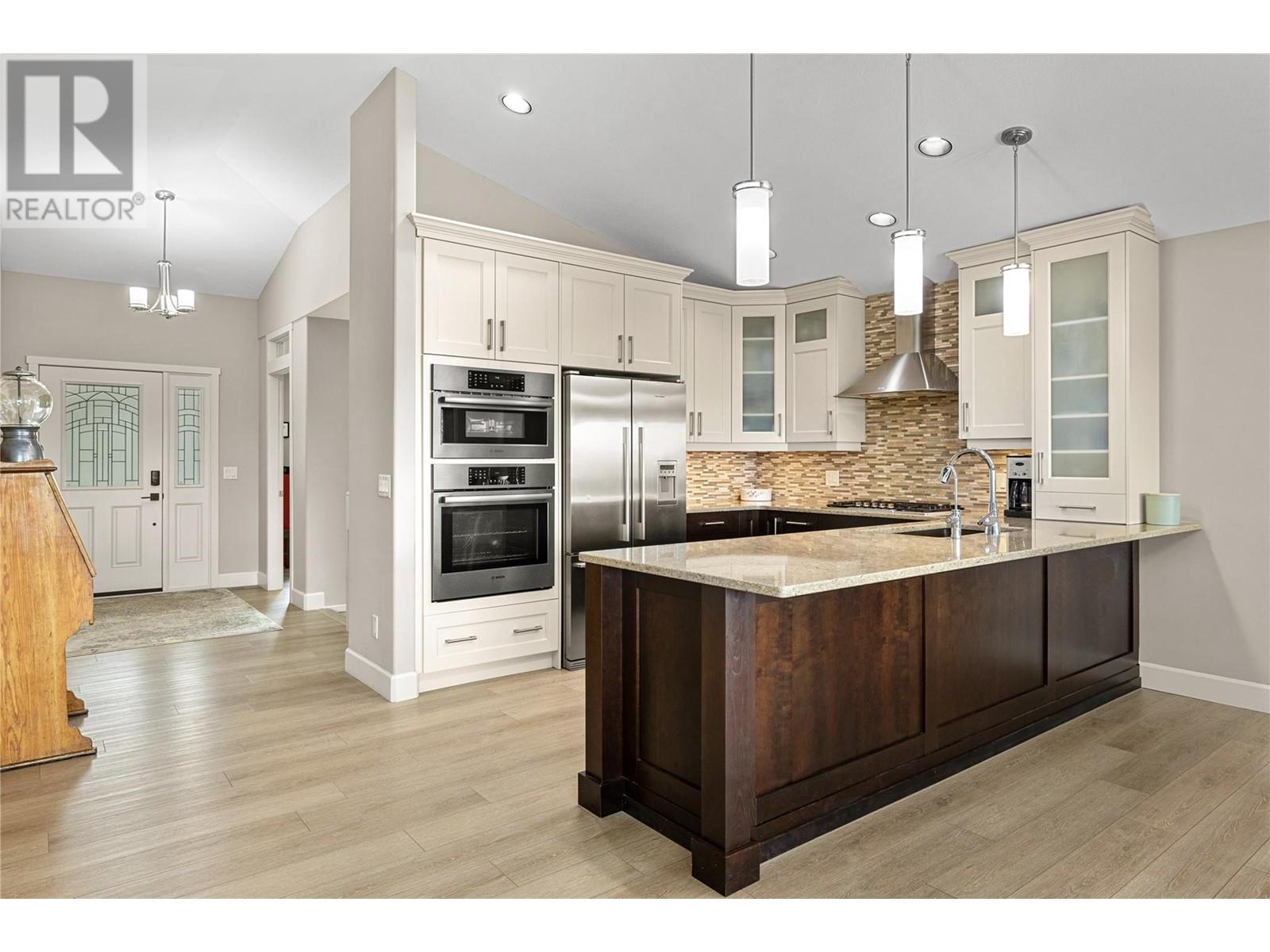 3560 Riviera Drive, Kelowna, British Columbia  V1X 8E4 - Photo 19 - 10345738