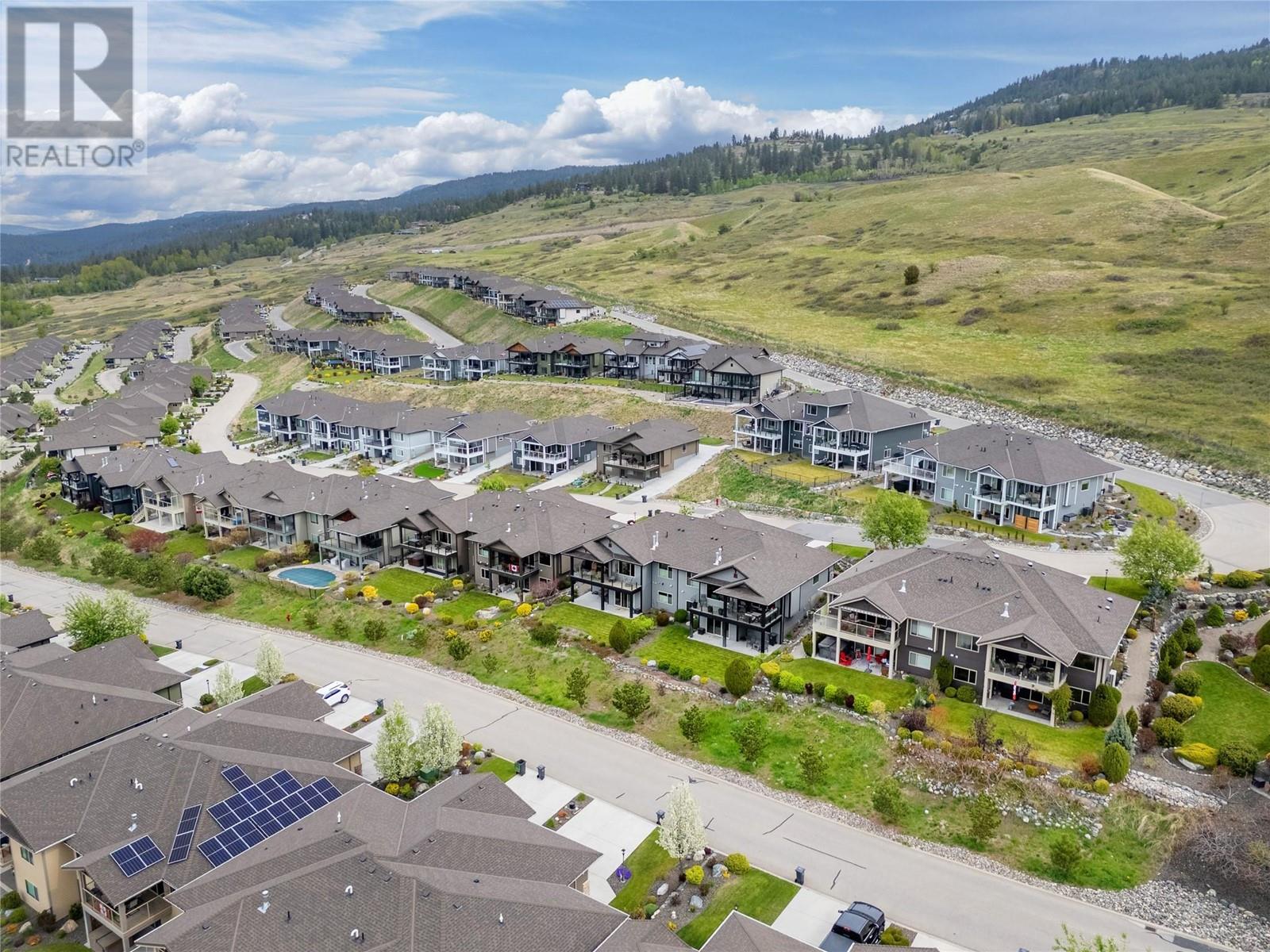 3560 Riviera Drive, Kelowna, British Columbia  V1X 8E4 - Photo 4 - 10345738