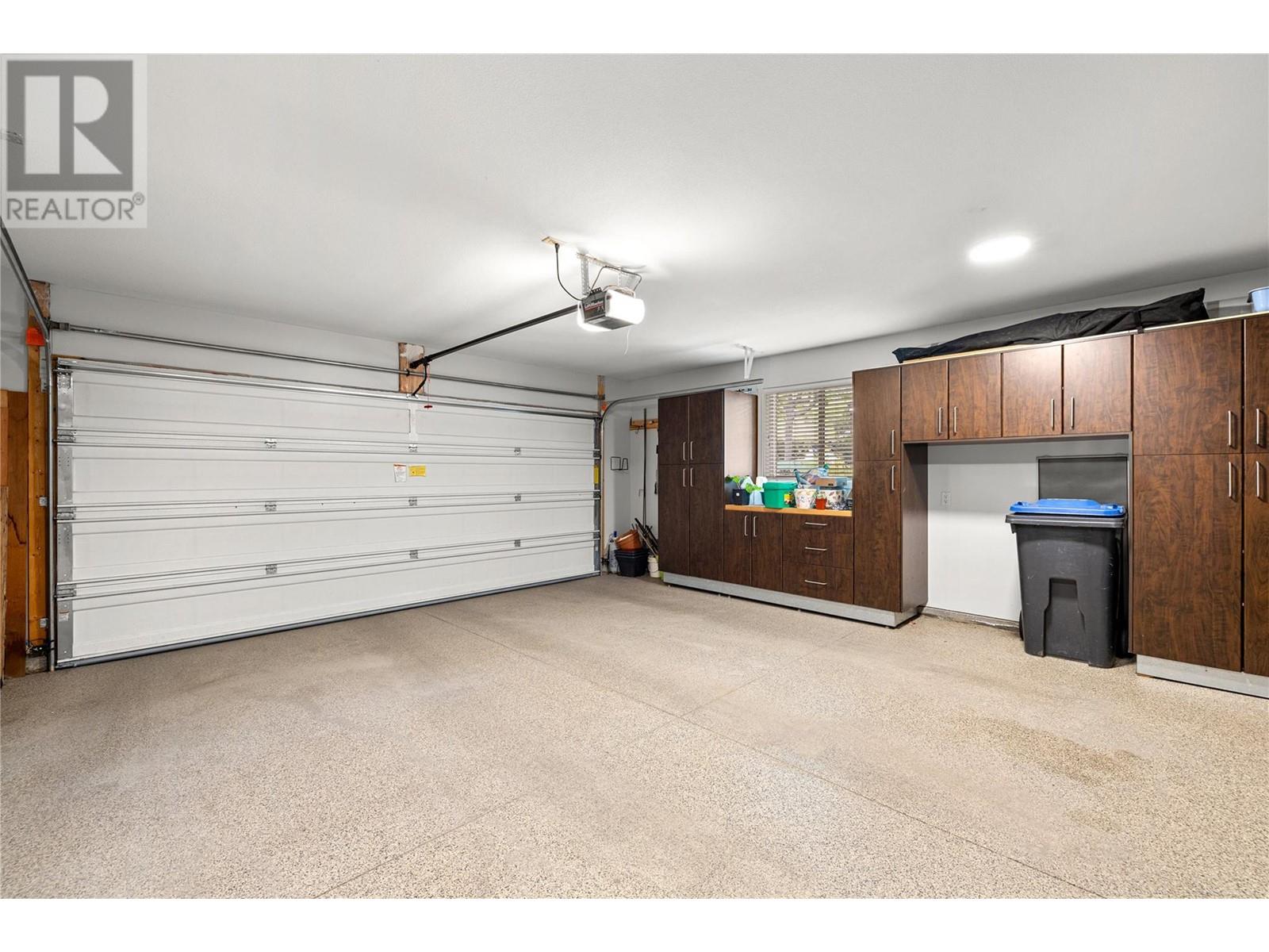 3560 Riviera Drive, Kelowna, British Columbia  V1X 8E4 - Photo 42 - 10345738