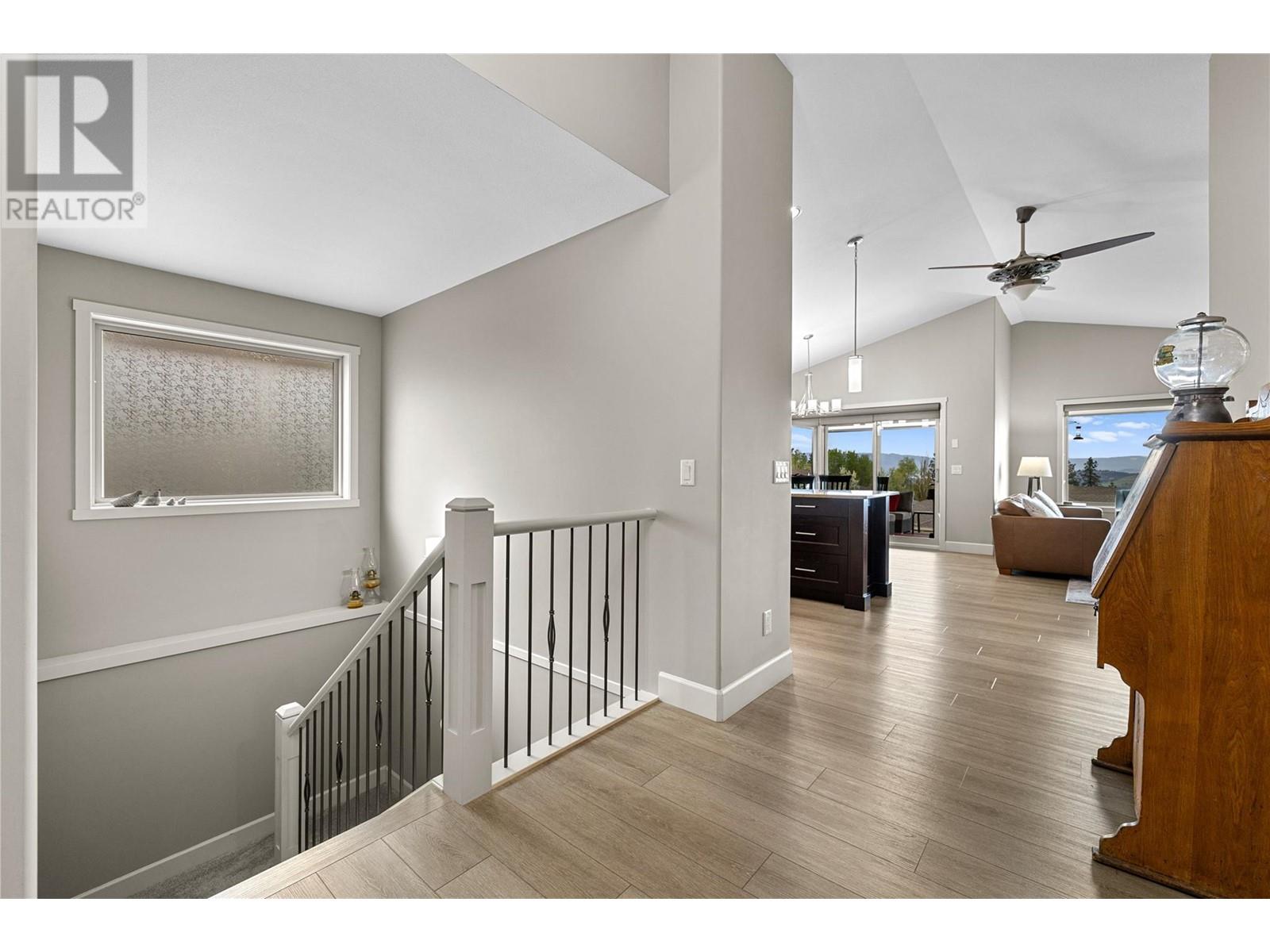 3560 Riviera Drive, Kelowna, British Columbia  V1X 8E4 - Photo 46 - 10345738