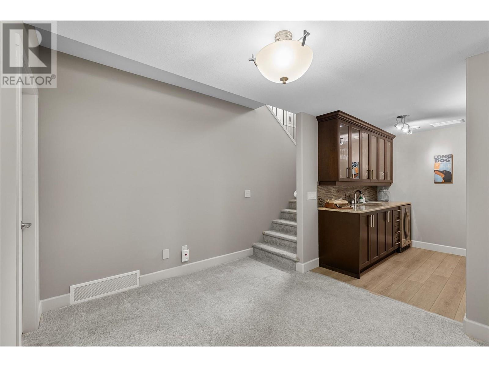 3560 Riviera Drive, Kelowna, British Columbia  V1X 8E4 - Photo 47 - 10345738
