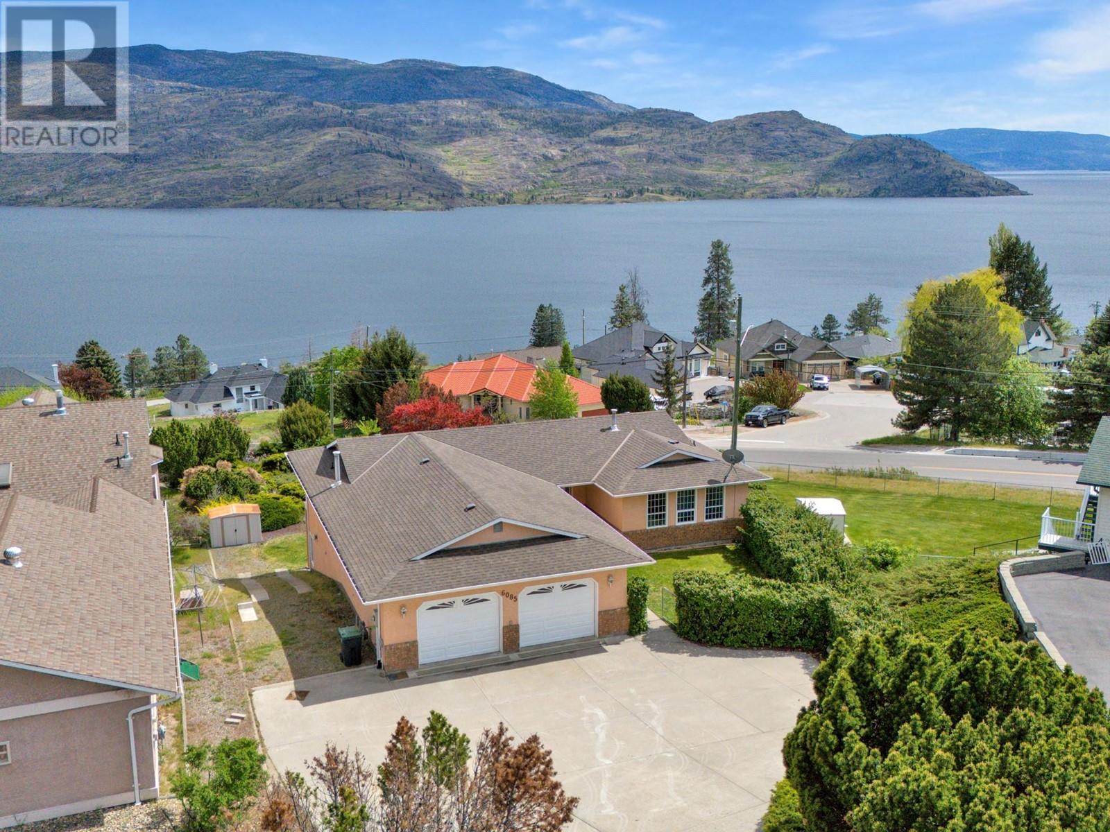 6085 Beatrice Road, Peachland, British Columbia  V0H 1X4 - Photo 2 - 10345557
