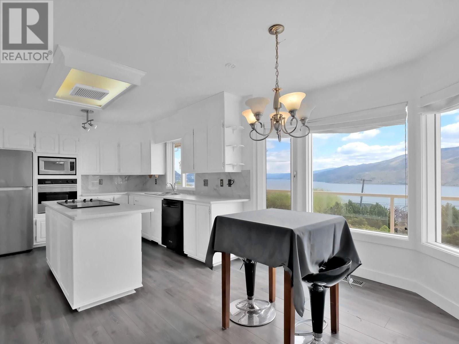 6085 Beatrice Road, Peachland, British Columbia  V0H 1X4 - Photo 6 - 10345557