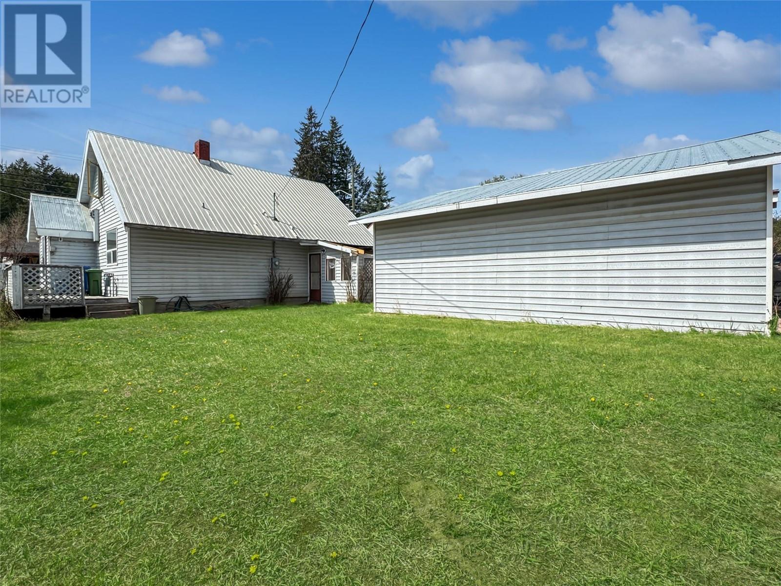 2190 Warren Avenue, Kimberley, British Columbia  V1A 1S7 - Photo 1 - 10345543