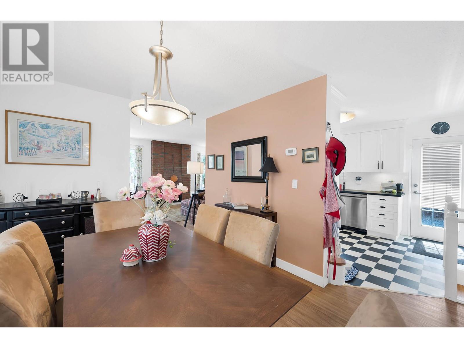 1021 Dundas Street, Kamloops, British Columbia  V2B 2T1 - Photo 10 - 10345793