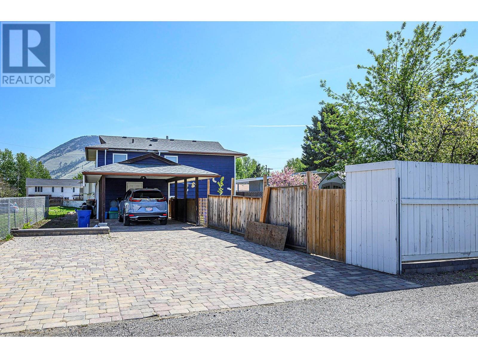 1021 Dundas Street, Kamloops, British Columbia  V2B 2T1 - Photo 38 - 10345793