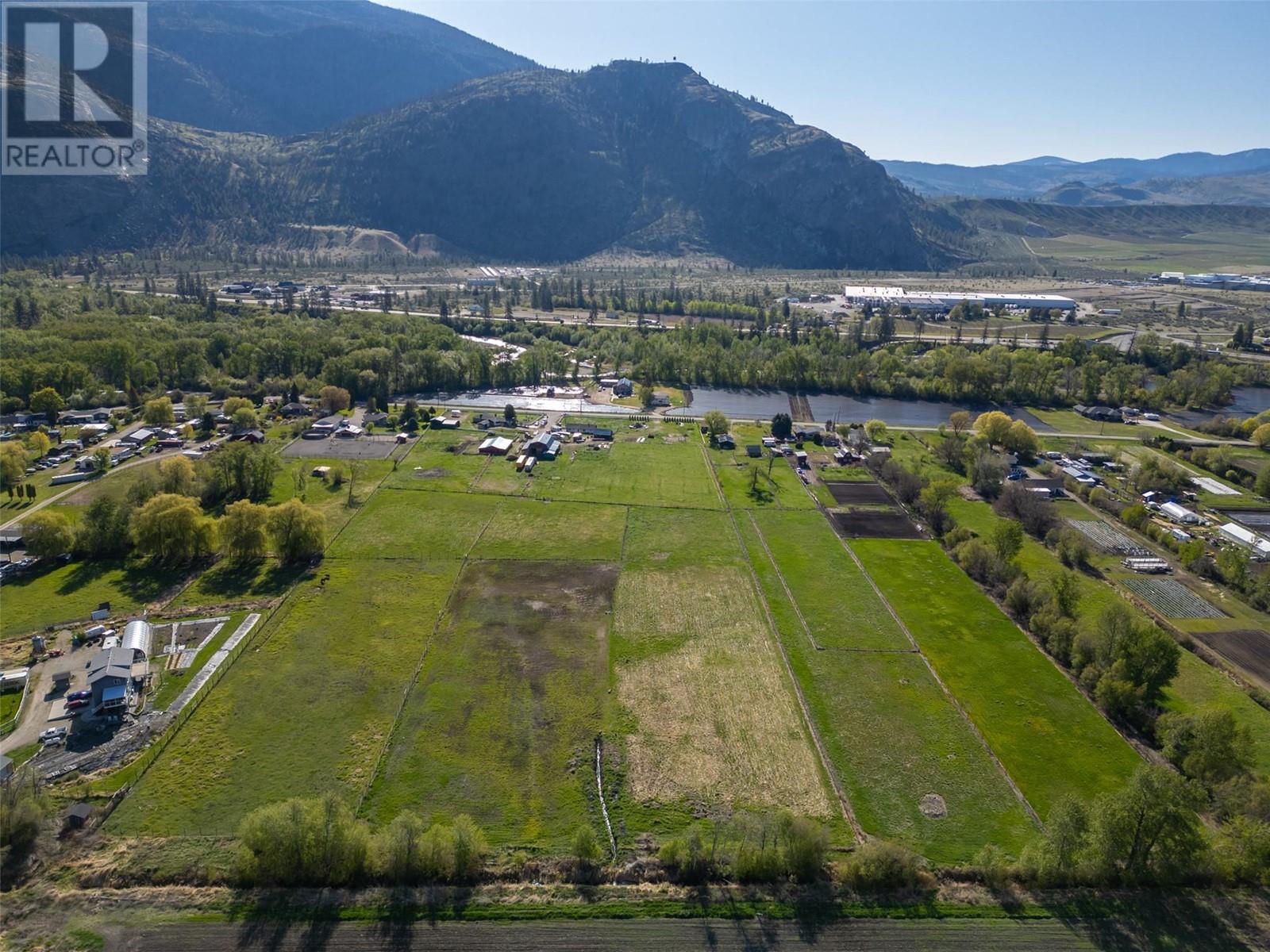 8134 River Road, Oliver, British Columbia  V0H 1T5 - Photo 3 - 10345772