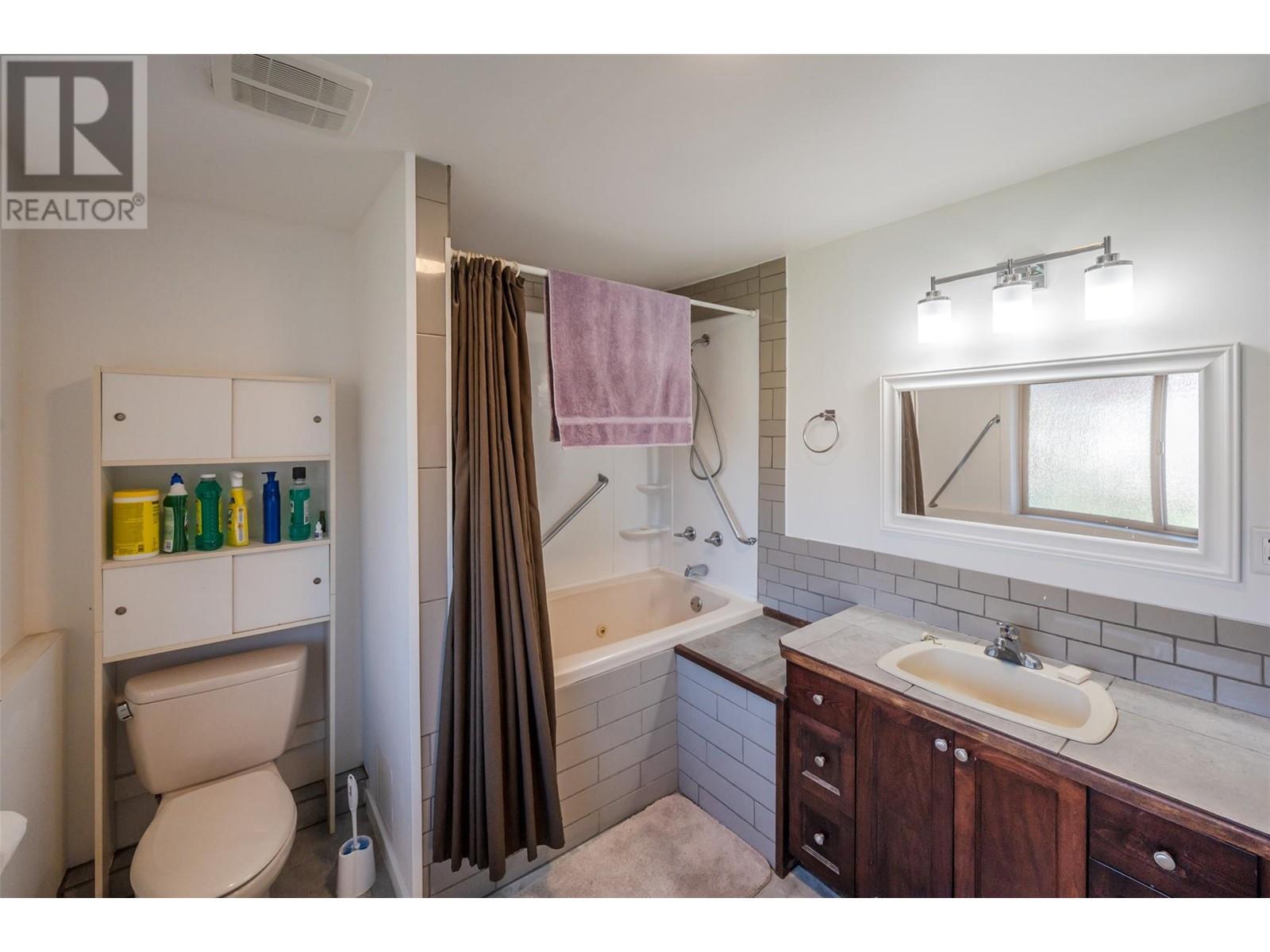 8134 River Road, Oliver, British Columbia  V0H 1T5 - Photo 44 - 10345772