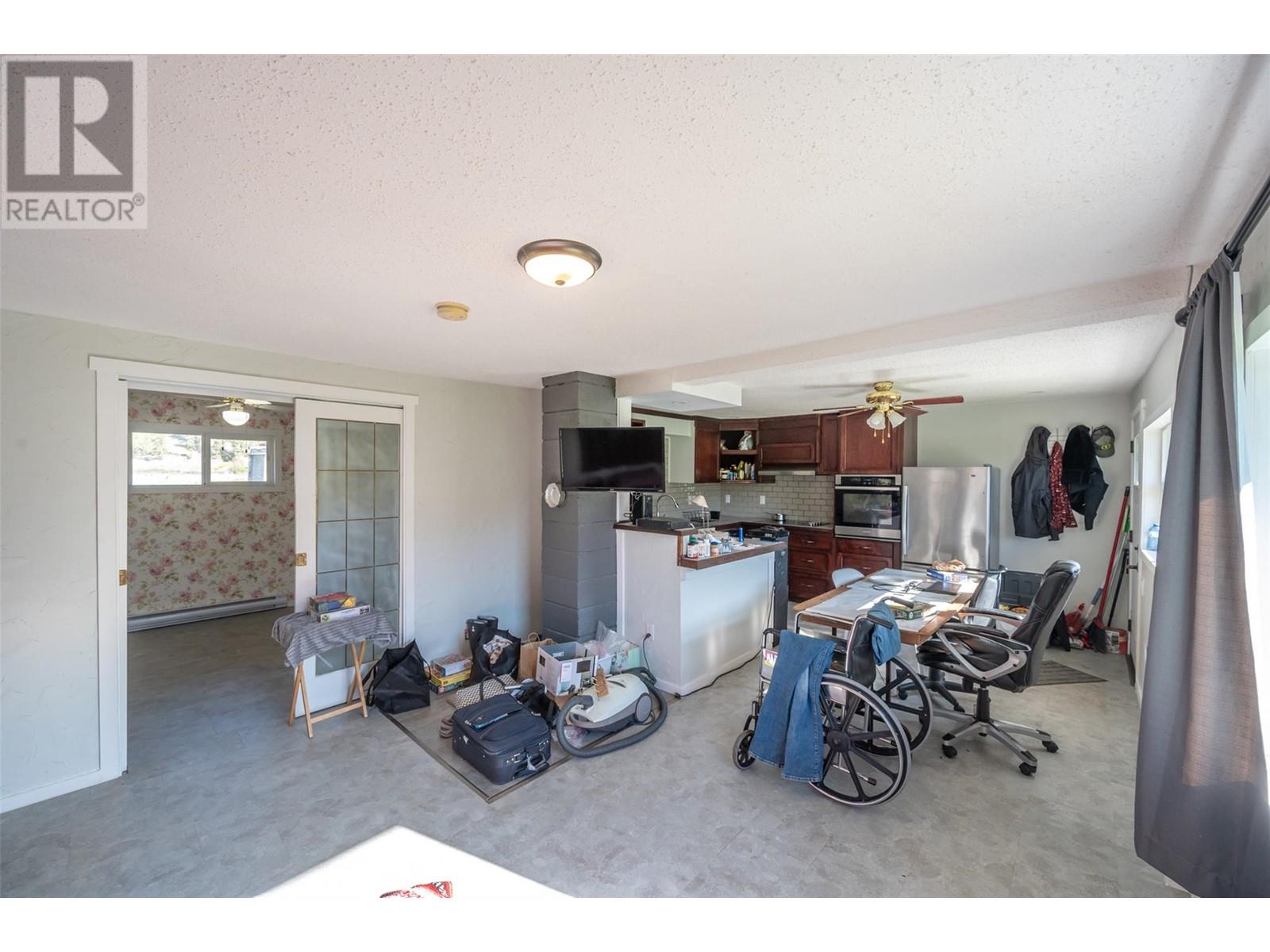 8134 River Road, Oliver, British Columbia  V0H 1T5 - Photo 50 - 10345772