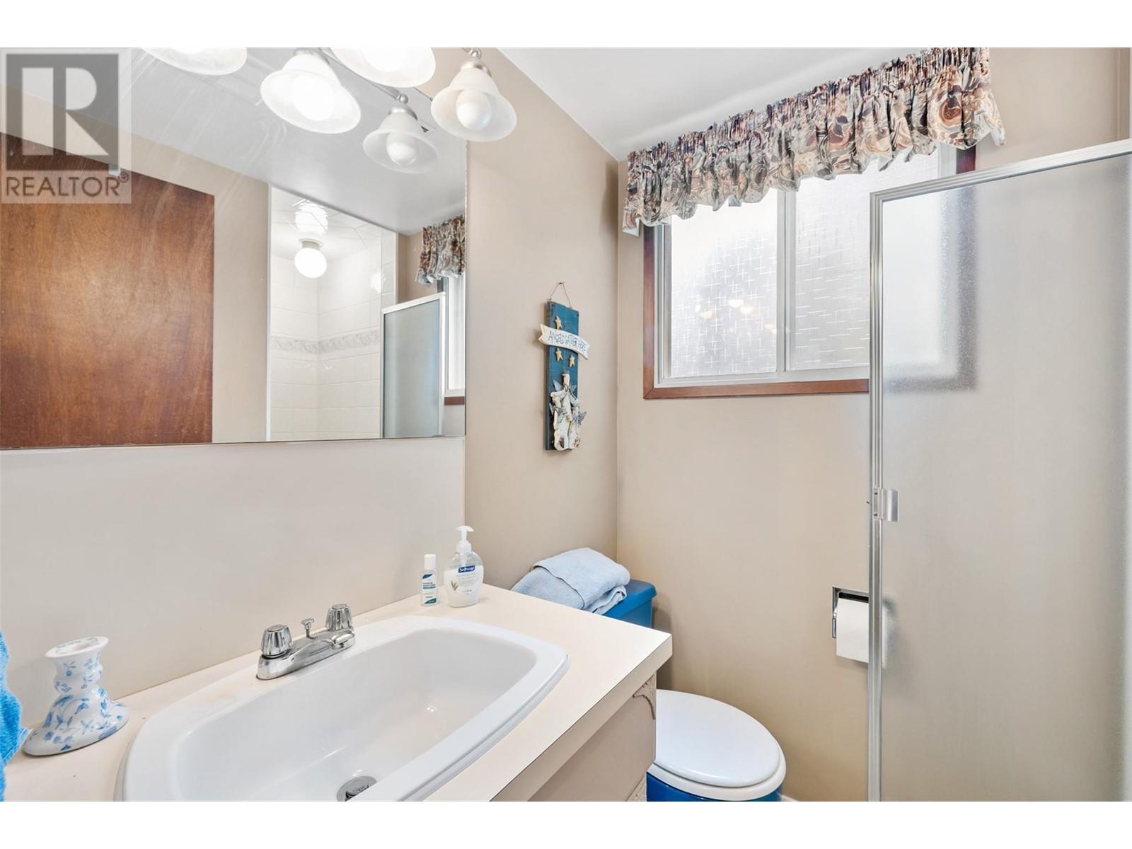 7 Bello Road, Kelowna, British Columbia  V1V 1B9 - Photo 34 - 10345776