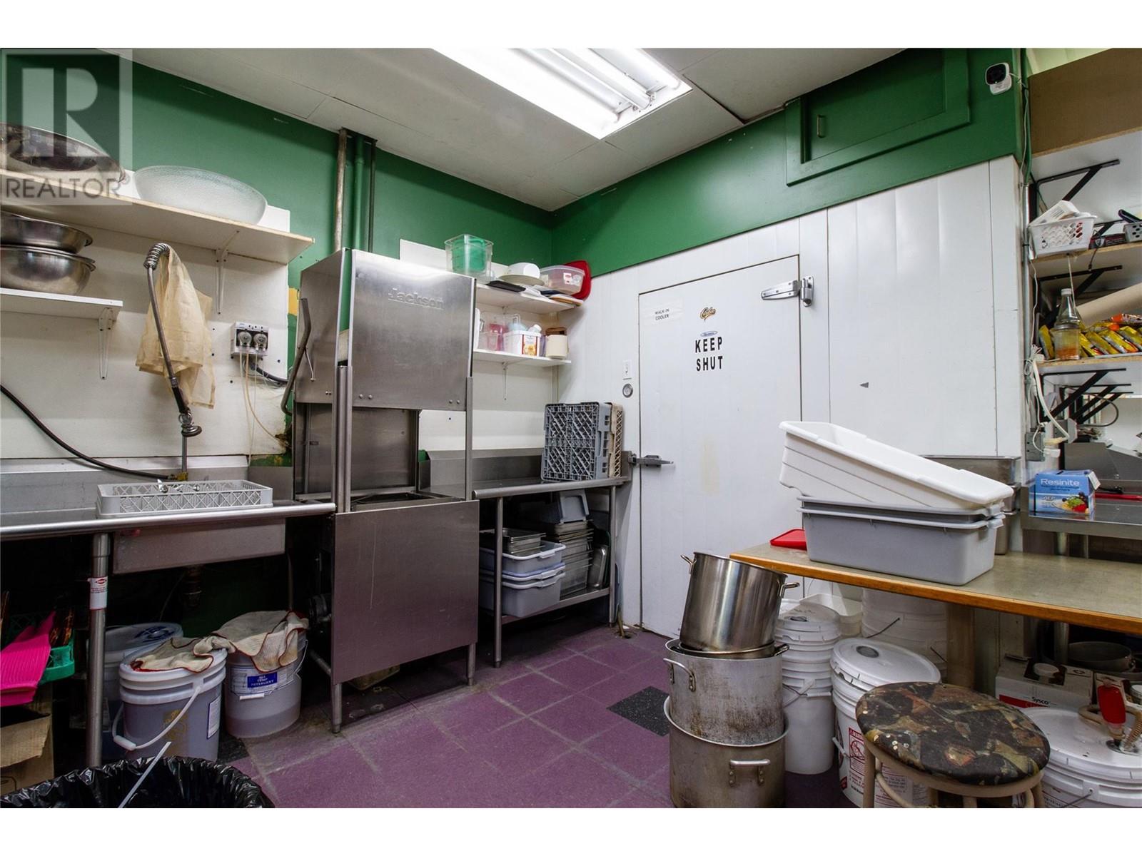 314 First Street W, Revelstoke, British Columbia  V0E 2S0 - Photo 18 - 10345462