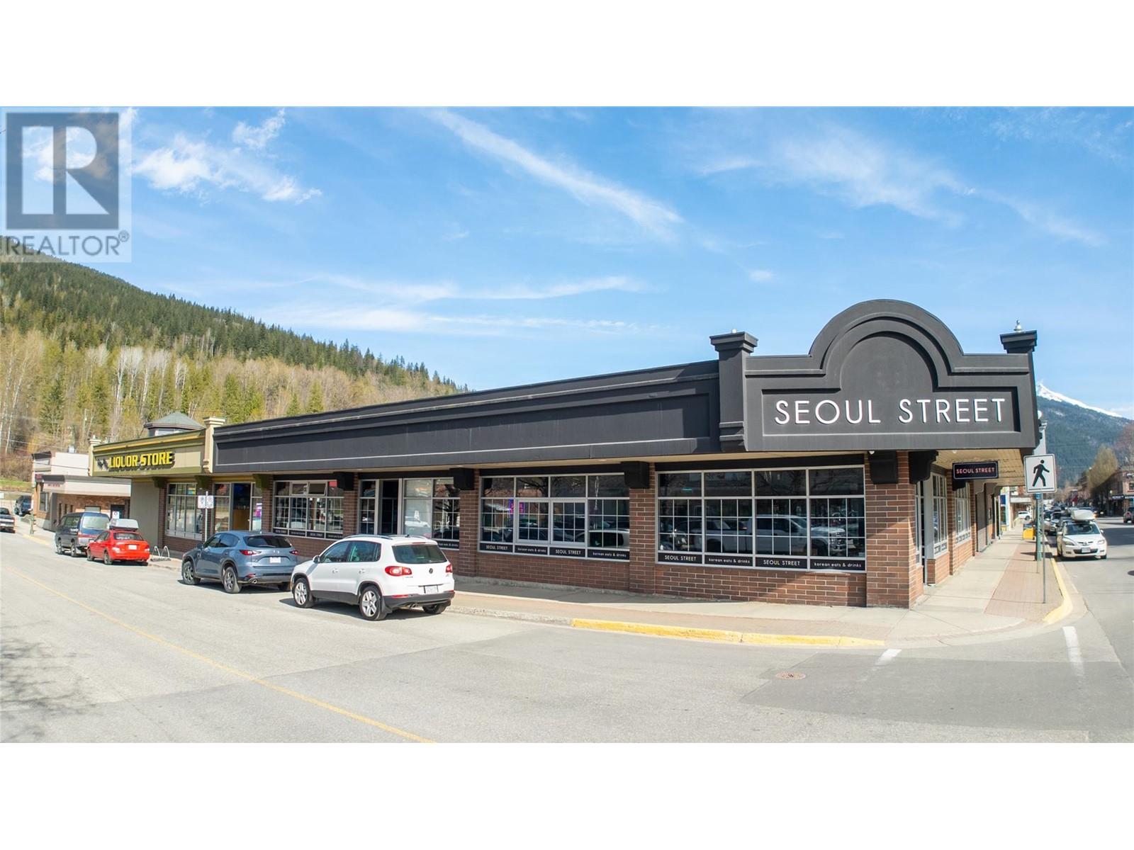 314 First Street W, Revelstoke, British Columbia  V0E 2S0 - Photo 3 - 10345462