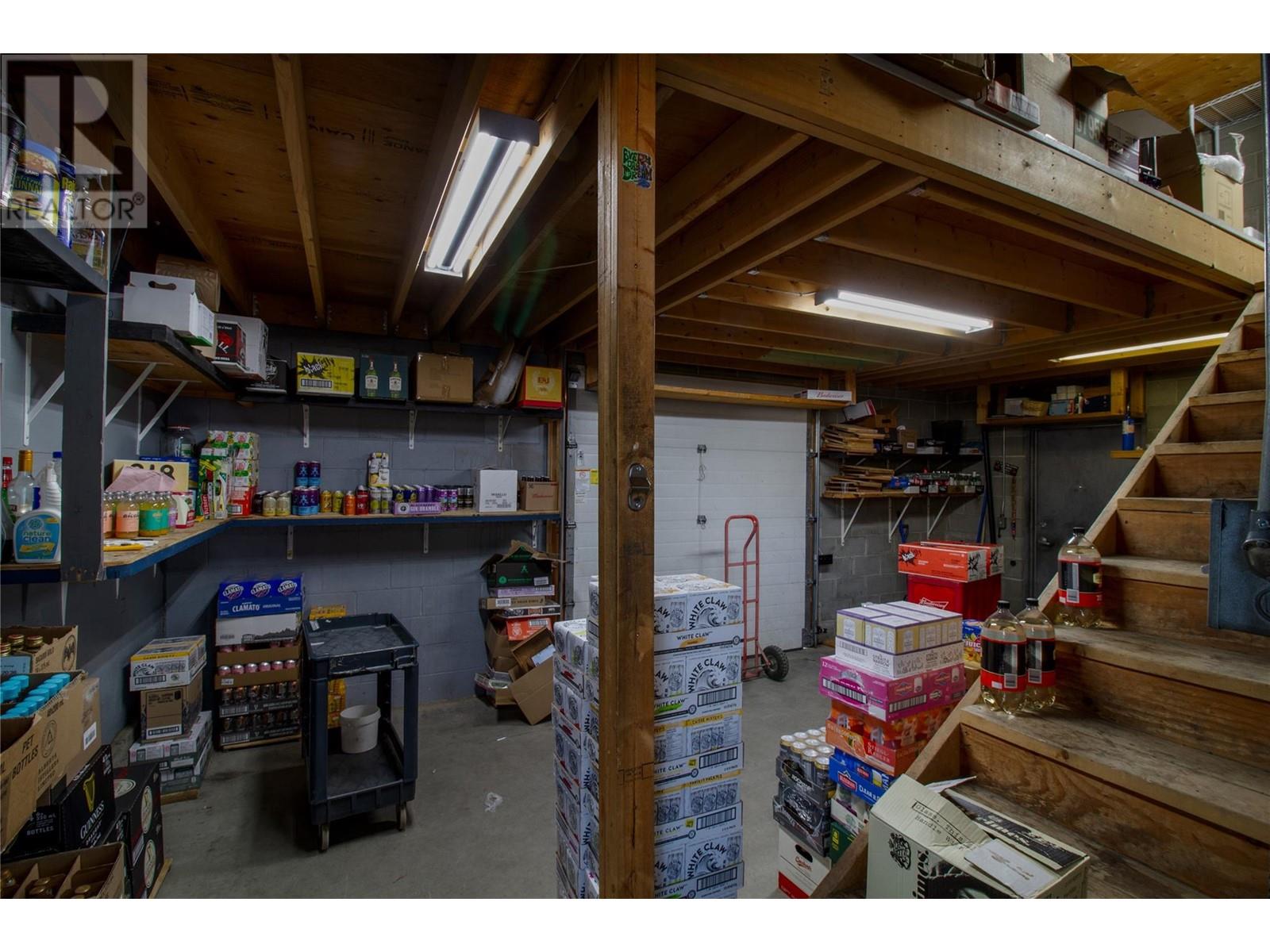 314 First Street W, Revelstoke, British Columbia  V0E 2S0 - Photo 8 - 10345462