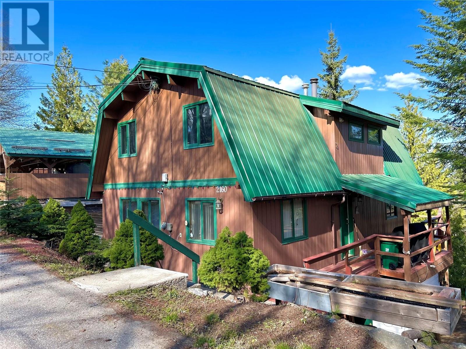 2160 Lower Georgia Street, Rossland, British Columbia  V0G 1Y0 - Photo 1 - 10344608