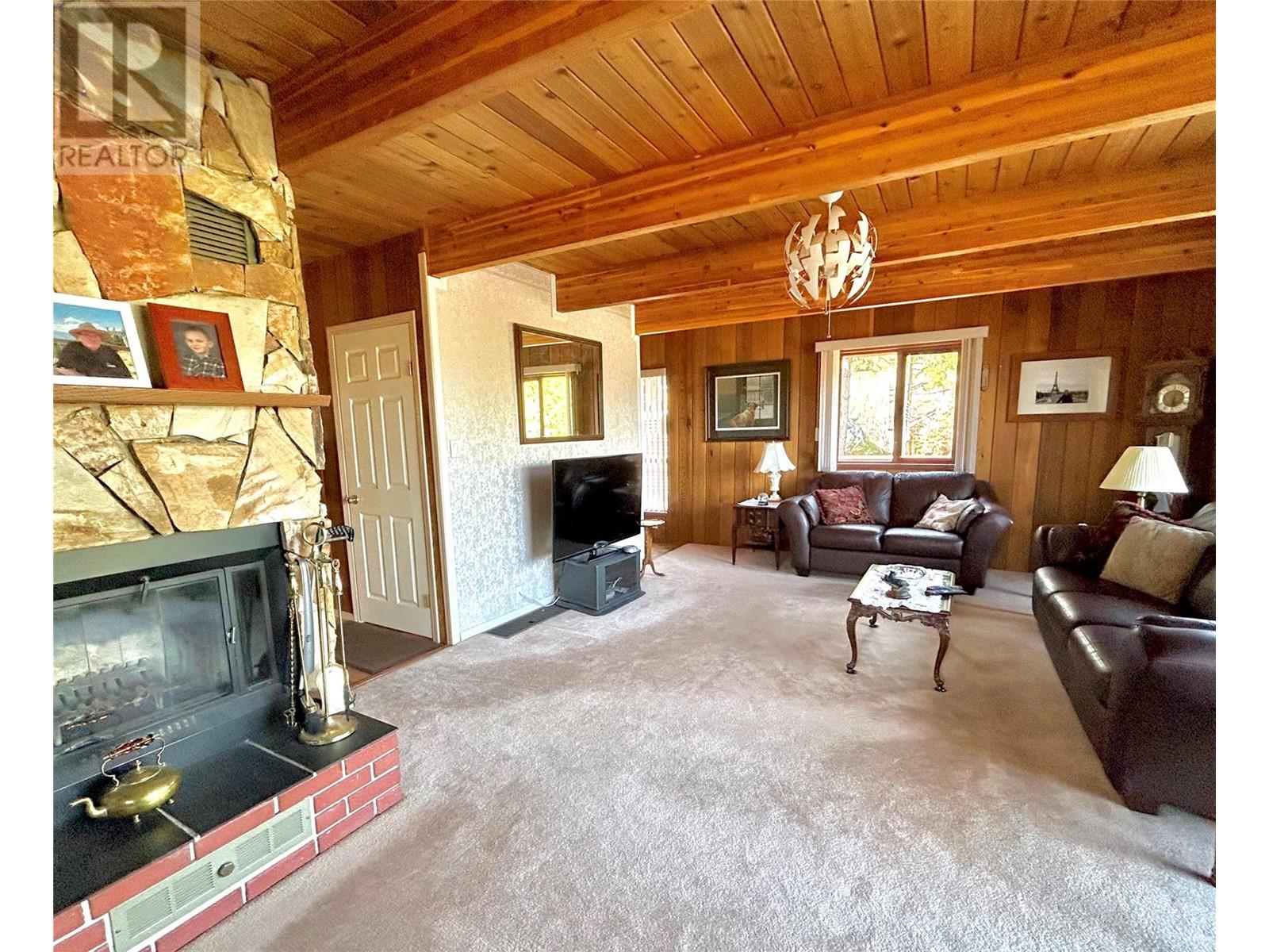 2160 Lower Georgia Street, Rossland, British Columbia  V0G 1Y0 - Photo 23 - 10344608