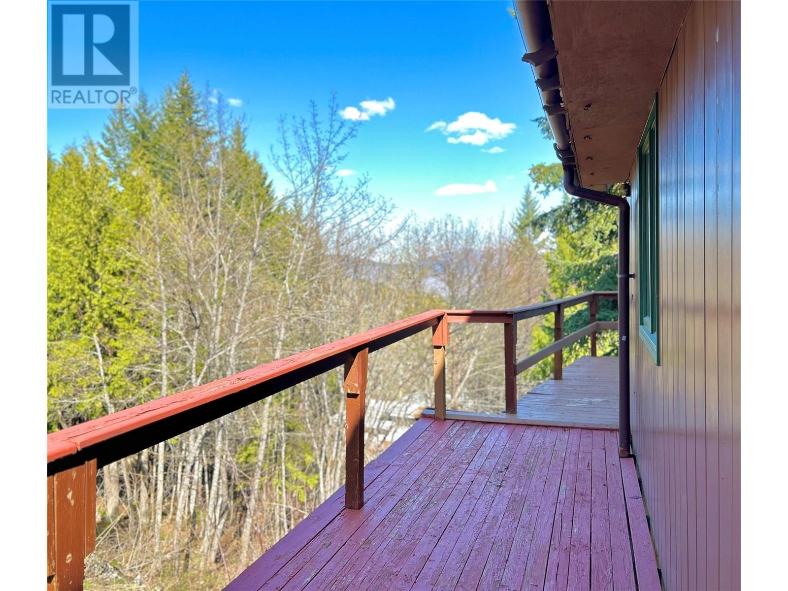 2160 Lower Georgia Street, Rossland, British Columbia  V0G 1Y0 - Photo 26 - 10344608