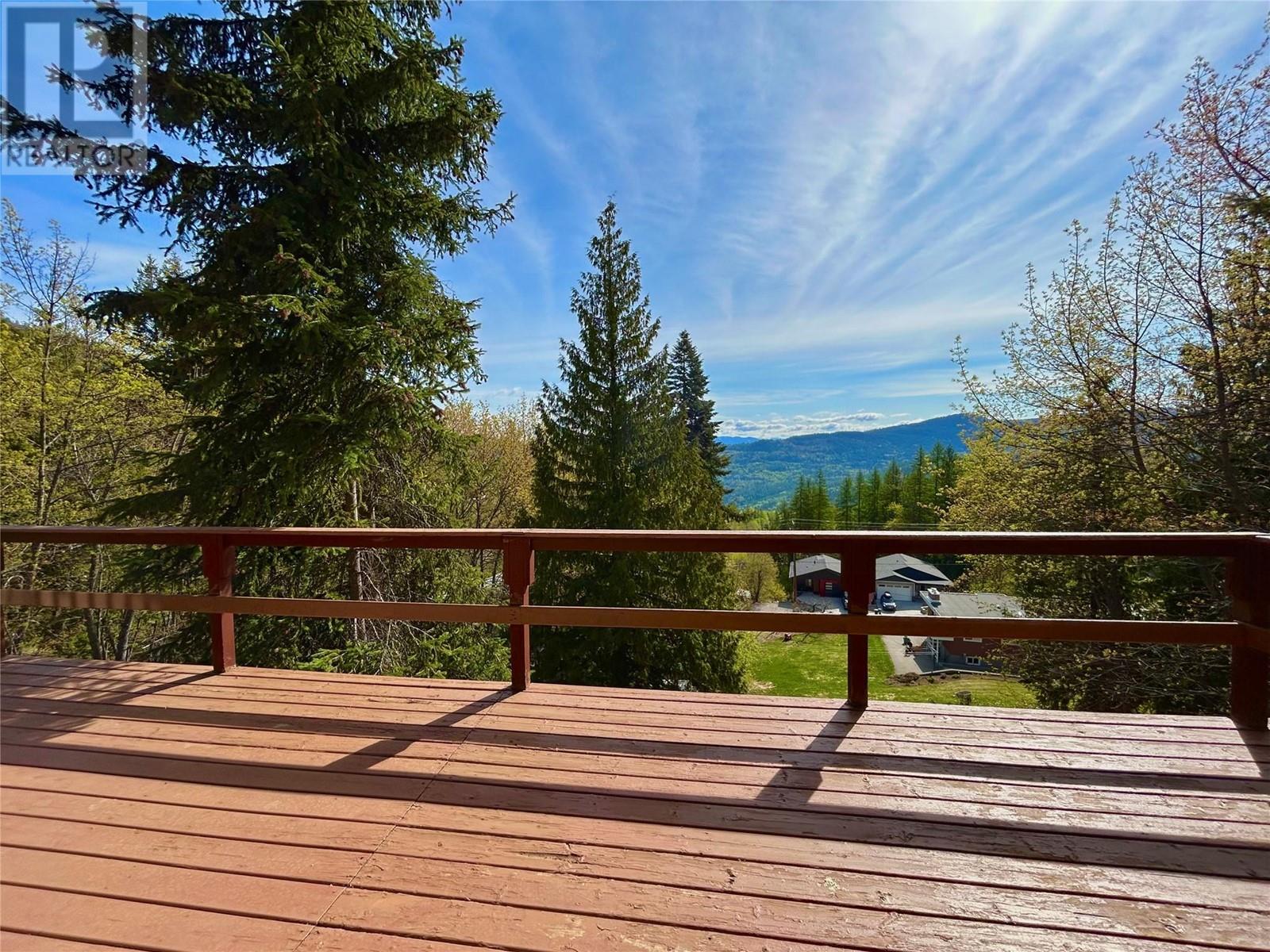 2160 Lower Georgia Street, Rossland, British Columbia  V0G 1Y0 - Photo 27 - 10344608
