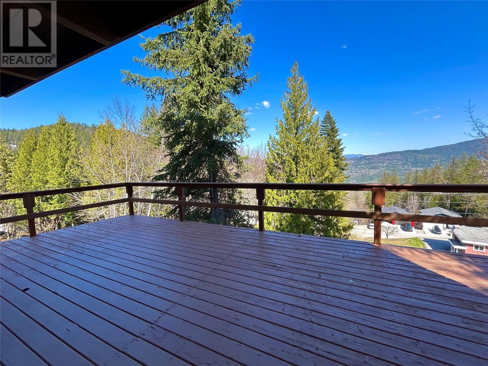 2160 Lower Georgia Street, Rossland, British Columbia  V0G 1Y0 - Photo 29 - 10344608