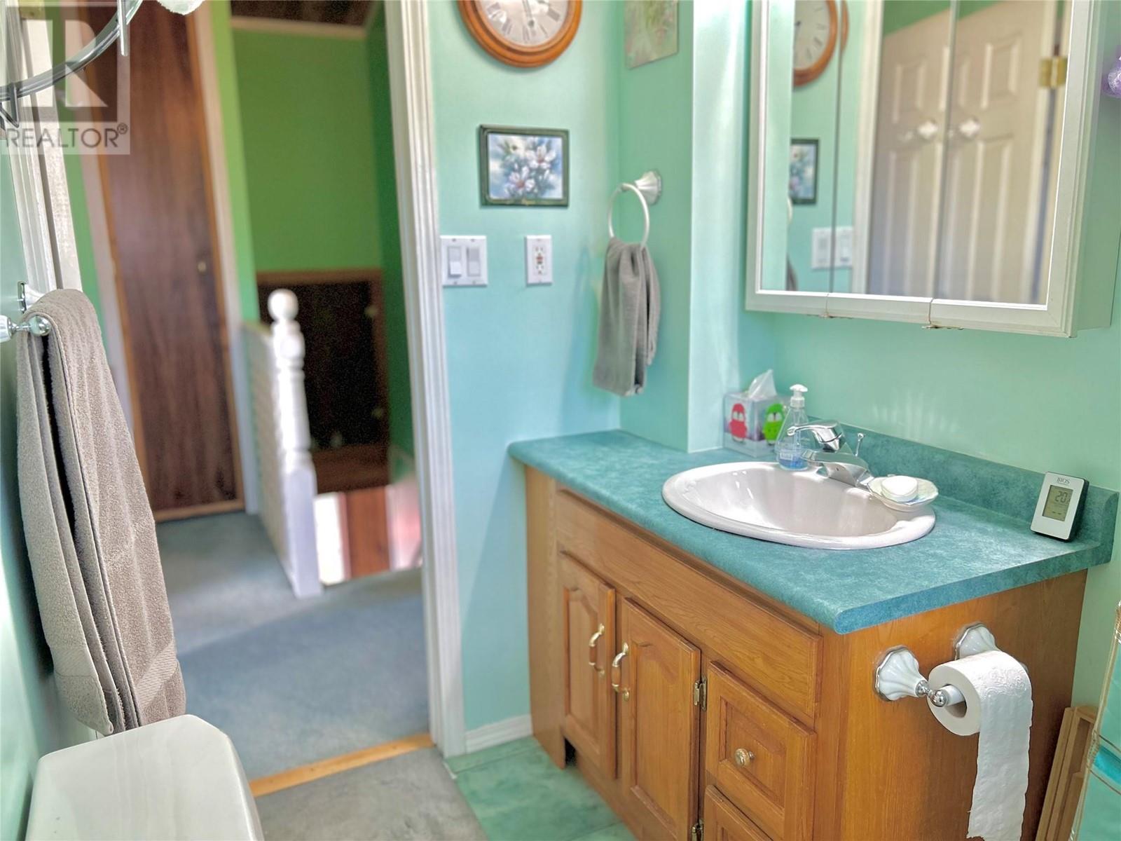 2160 Lower Georgia Street, Rossland, British Columbia  V0G 1Y0 - Photo 32 - 10344608