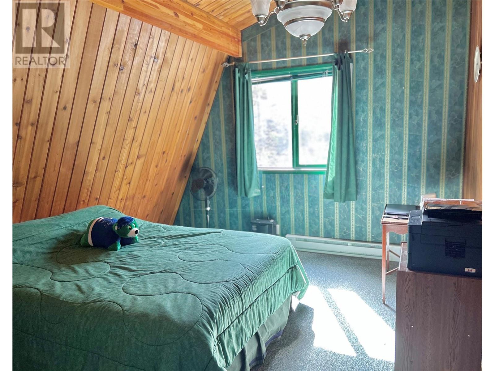 2160 Lower Georgia Street, Rossland, British Columbia  V0G 1Y0 - Photo 33 - 10344608