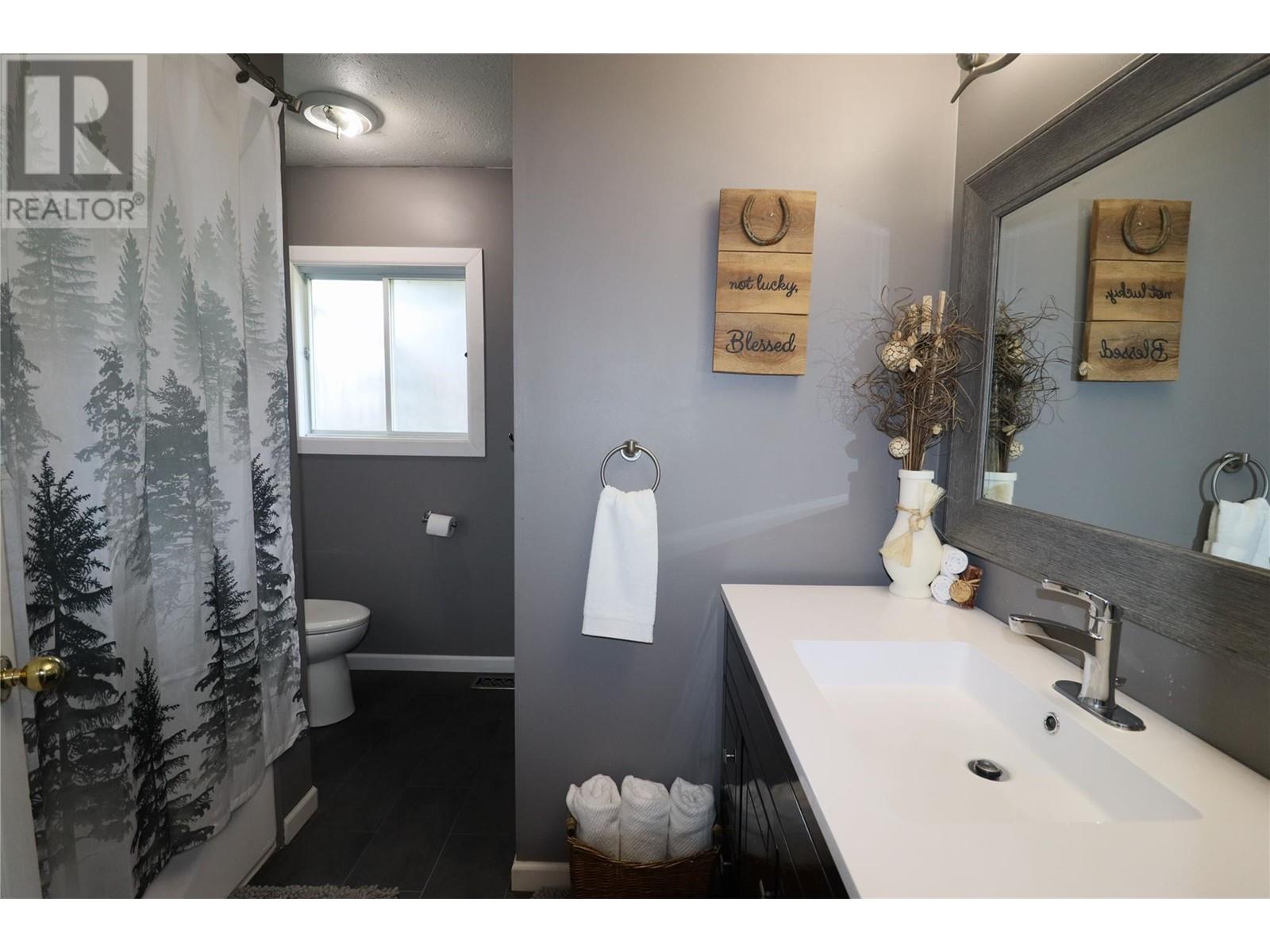 7661 Phoenix Way, Grand Forks, British Columbia  V0H 1H0 - Photo 19 - 10345724