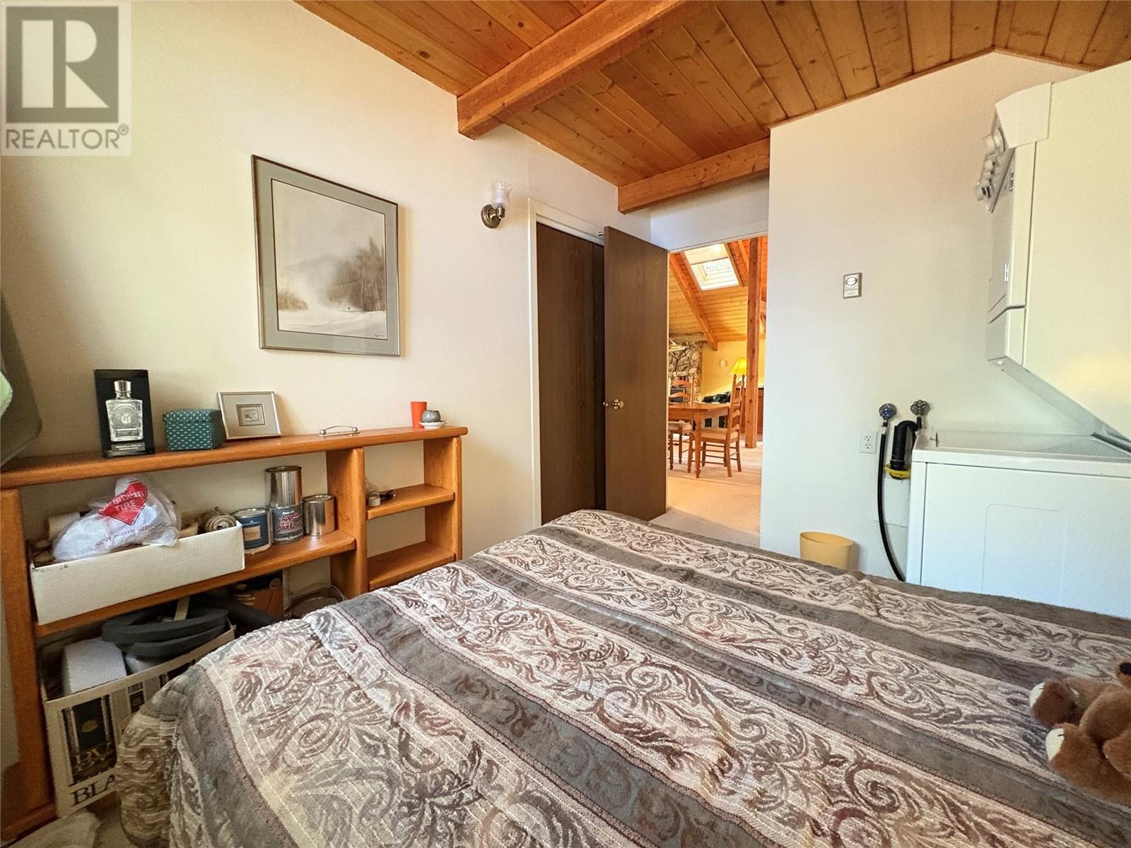 1037 Ridge Way, Windermere, British Columbia  V0B 2L0 - Photo 19 - 10344634