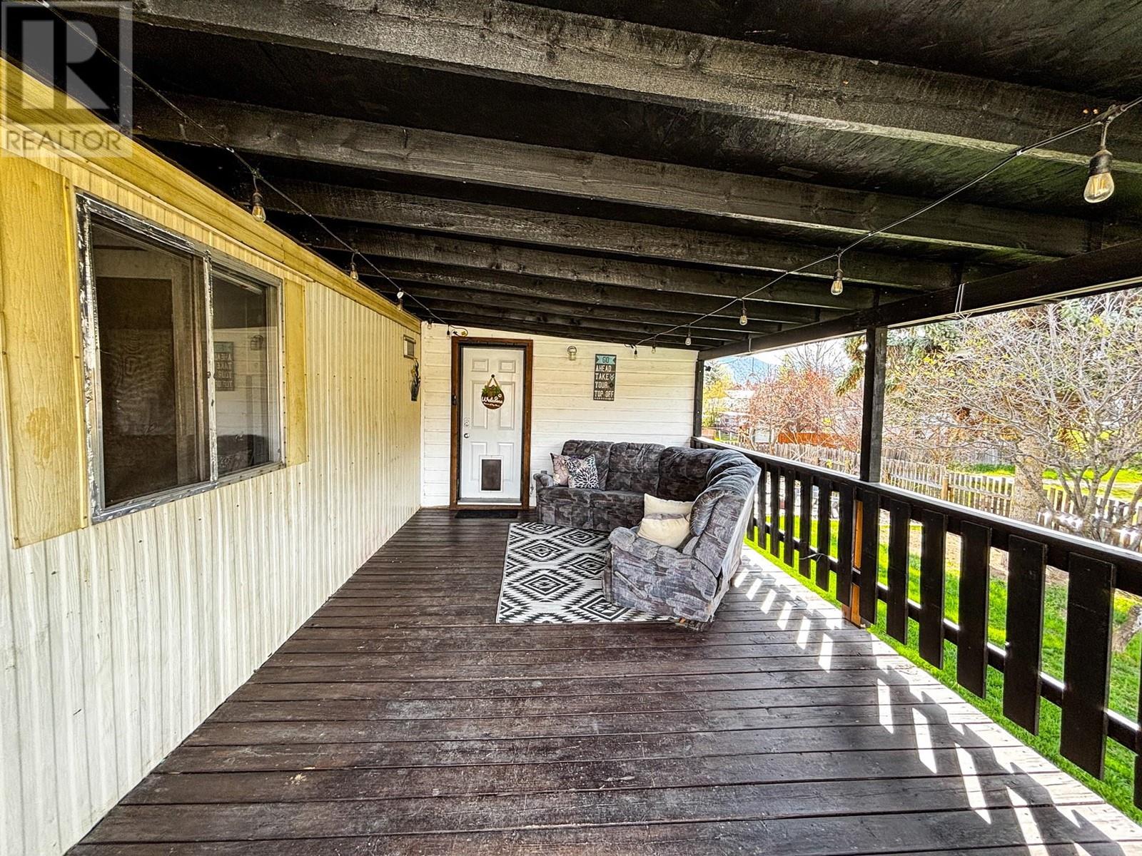 9188 West Avenue, Wilmer, British Columbia  V0A 1K5 - Photo 25 - 10345811