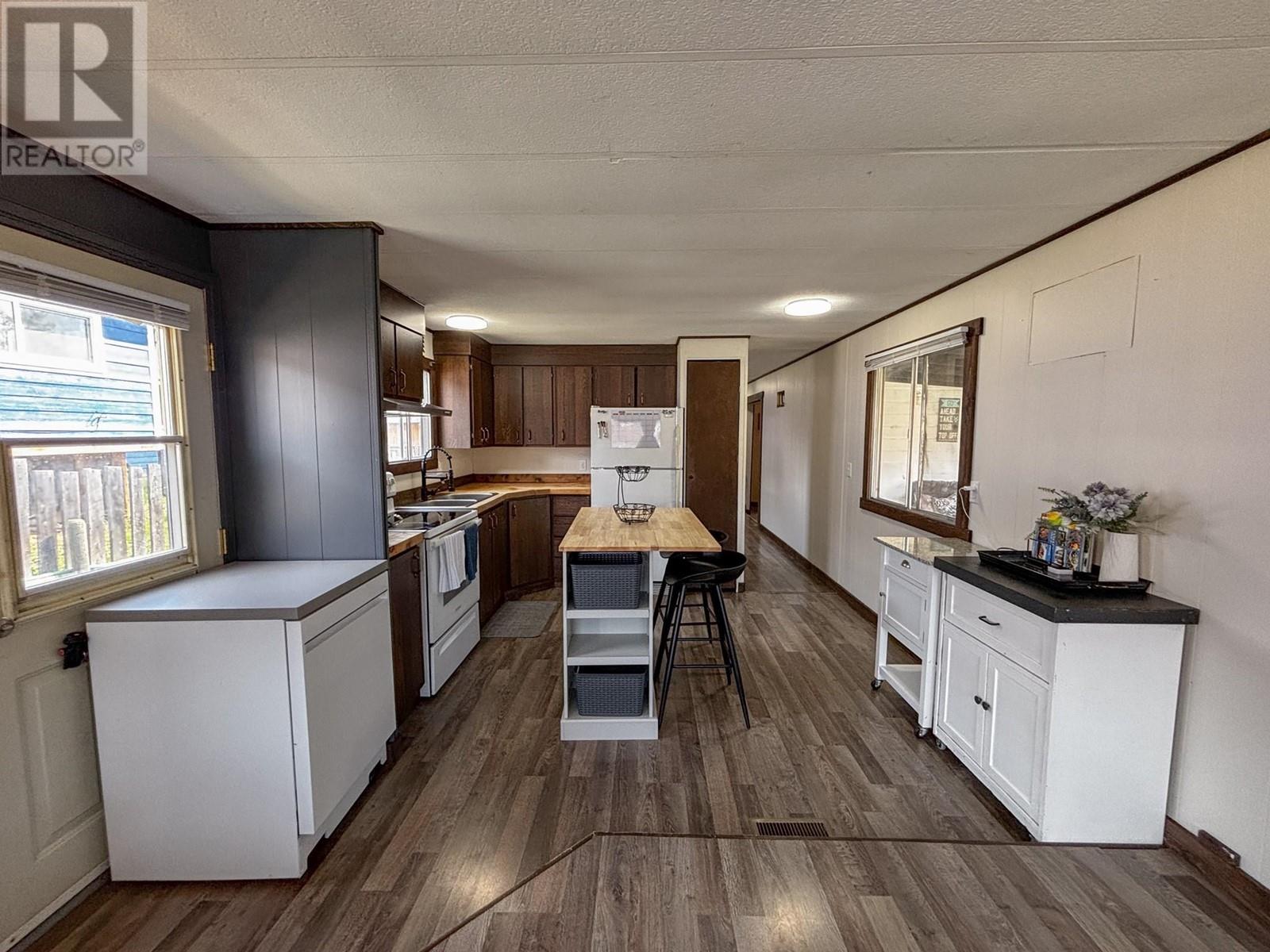 9188 West Avenue, Wilmer, British Columbia  V0A 1K5 - Photo 4 - 10345811