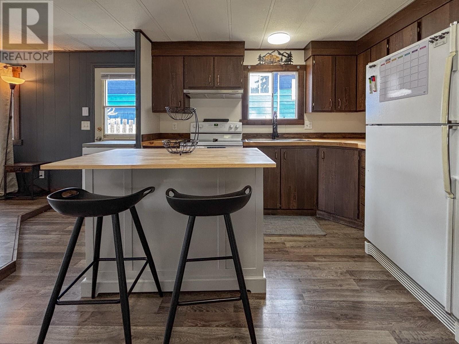 9188 West Avenue, Wilmer, British Columbia  V0A 1K5 - Photo 6 - 10345811