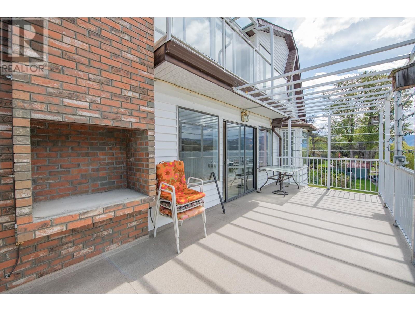 8153 Okanagan Landing Road, Vernon, British Columbia  V1H 1J4 - Photo 13 - 10345748