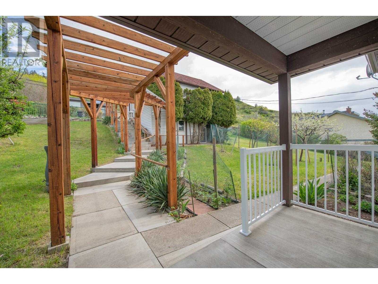 8153 Okanagan Landing Road, Vernon, British Columbia  V1H 1J4 - Photo 38 - 10345748
