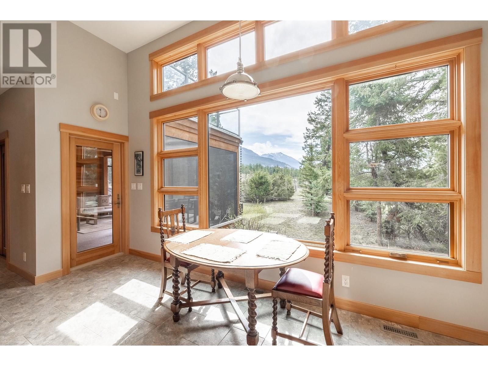 2400 Kootenay Rd No 3 Road Unit# 4, Invermere, British Columbia  V0B 2L2 - Photo 17 - 10345692
