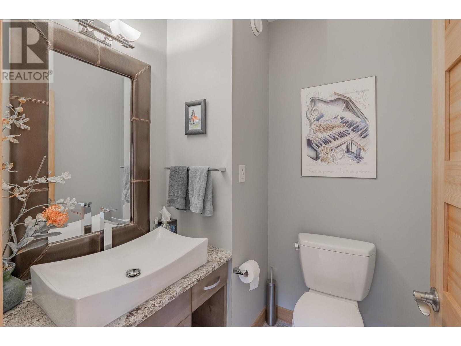 2400 Kootenay Rd No 3 Road Unit# 4, Invermere, British Columbia  V0B 2L2 - Photo 32 - 10345692