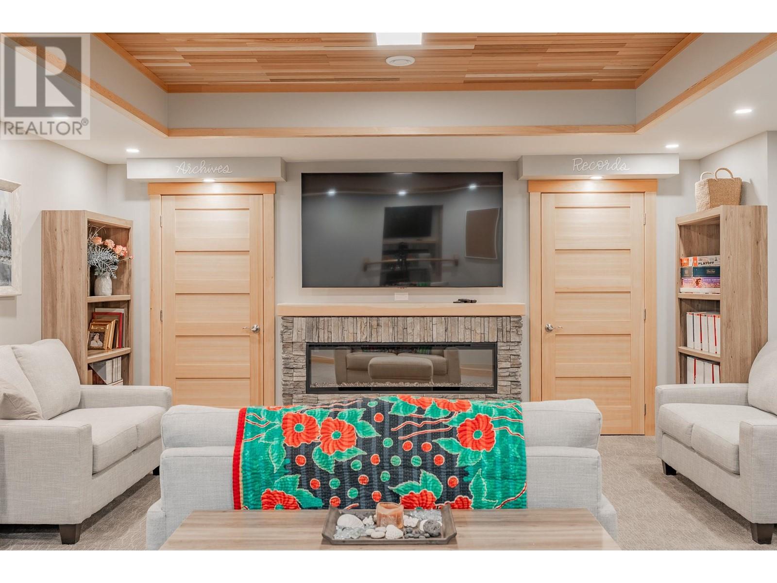2400 Kootenay Rd No 3 Road Unit# 4, Invermere, British Columbia  V0B 2L2 - Photo 40 - 10345692