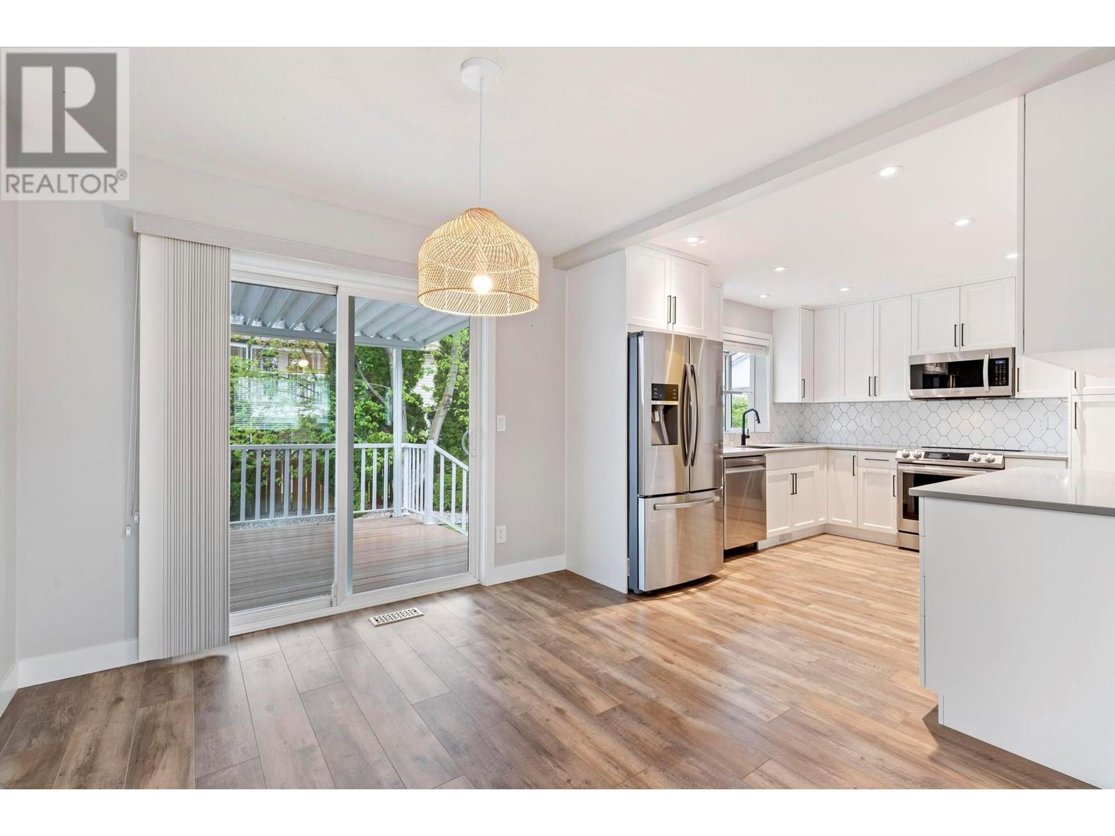 2049 Aster Road, Kelowna, British Columbia  V1V 1P4 - Photo 12 - 10345302