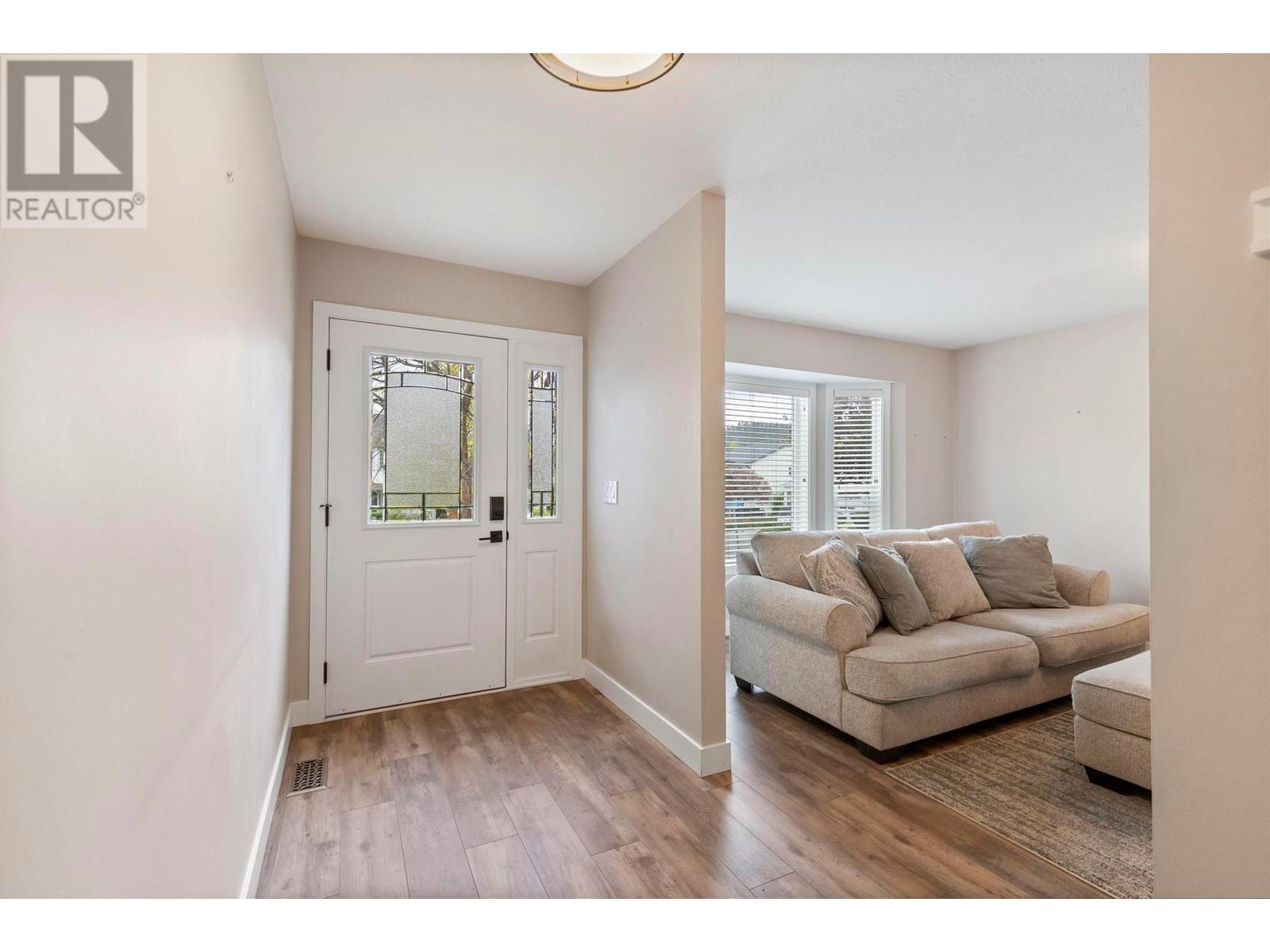 2049 Aster Road, Kelowna, British Columbia  V1V 1P4 - Photo 15 - 10345302