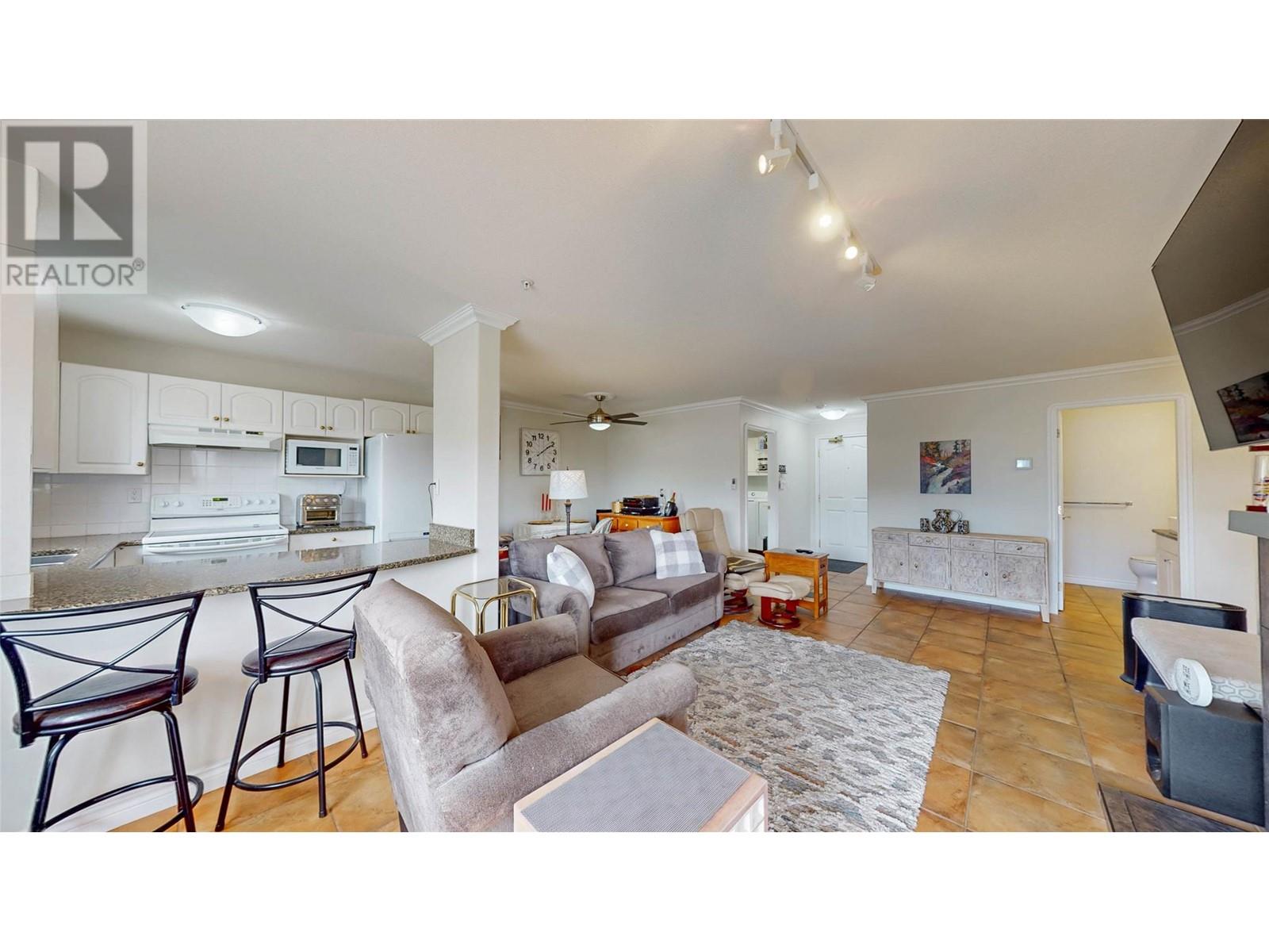 6805 Cottonwood Drive Unit# 206, Osoyoos, British Columbia  V0H 1V3 - Photo 11 - 10344662