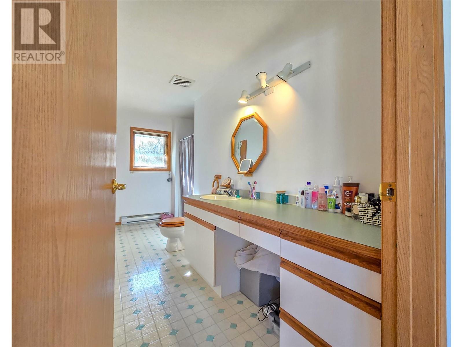2031 13th Avenue, Invermere, British Columbia  V0A 1K4 - Photo 31 - 10344502