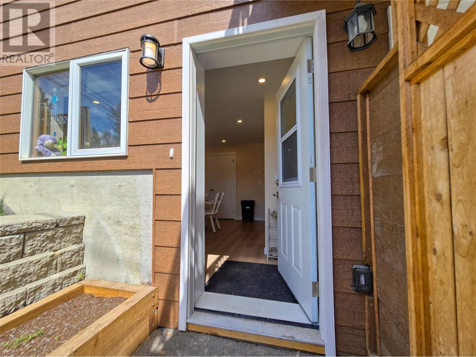 2031 13th Avenue, Invermere, British Columbia  V0A 1K4 - Photo 40 - 10344502