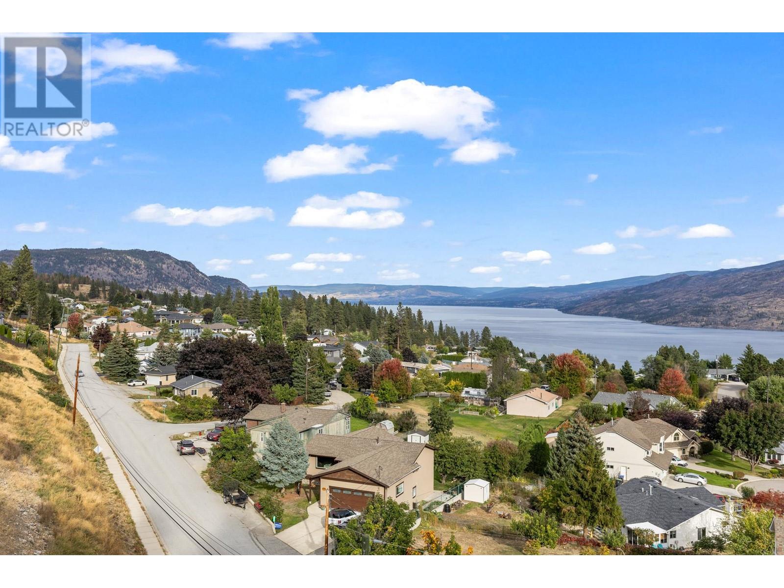 6166 Seymoure Avenue, Peachland, British Columbia  V0H 1X4 - Photo 17 - 10345815