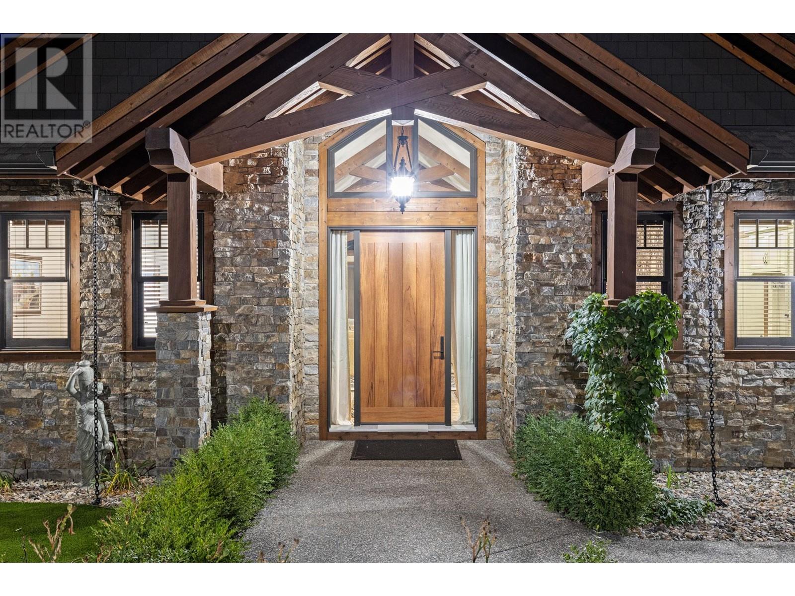 6166 Seymoure Avenue, Peachland, British Columbia  V0H 1X4 - Photo 69 - 10345815