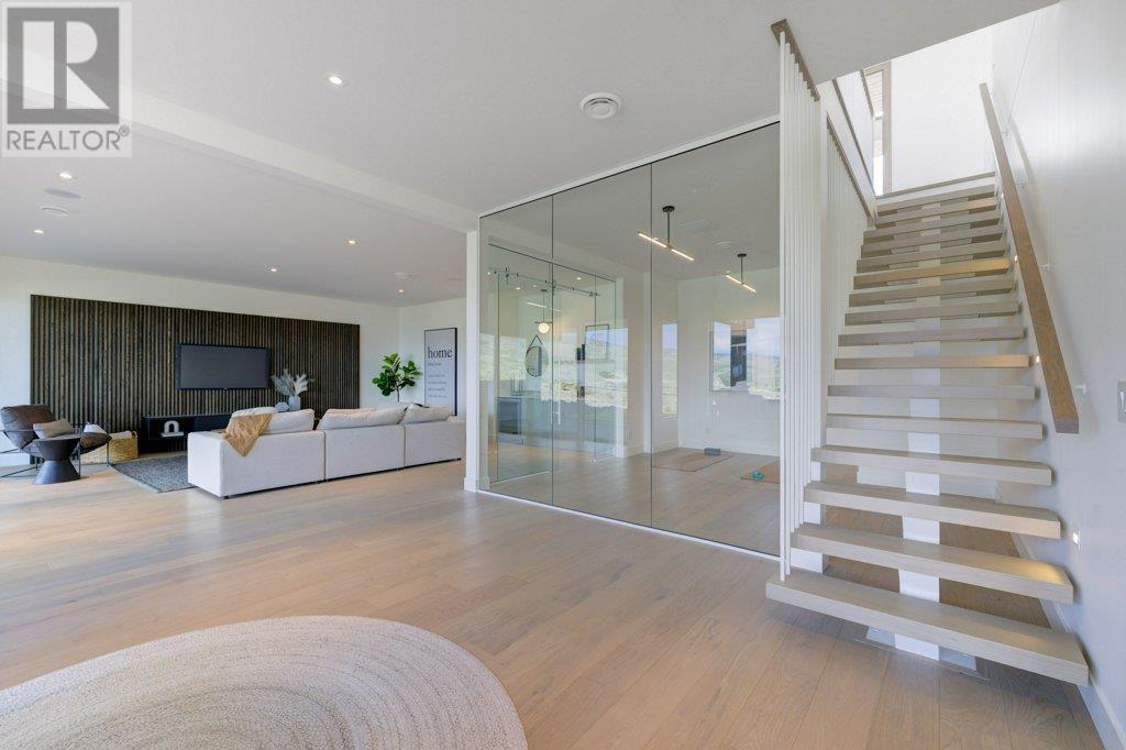 1054 Emslie Street, Kelowna, British Columbia  V1W 5J1 - Photo 47 - 10345760