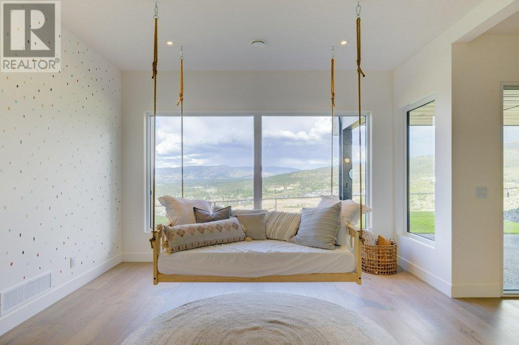1054 Emslie Street, Kelowna, British Columbia  V1W 5J1 - Photo 49 - 10345760