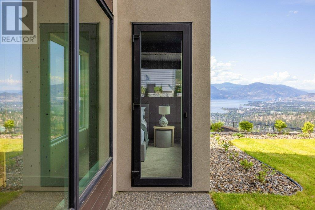 1054 Emslie Street, Kelowna, British Columbia  V1W 5J1 - Photo 68 - 10345760