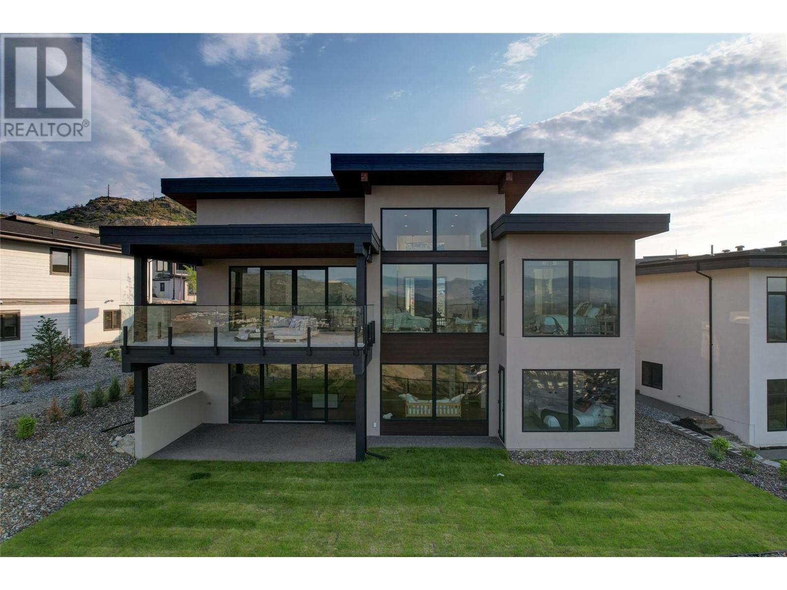 1054 Emslie Street, Kelowna, British Columbia  V1W 5J1 - Photo 87 - 10345760
