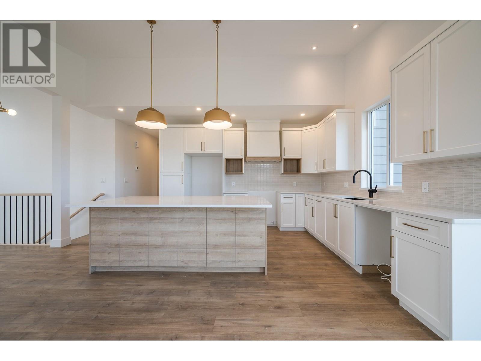 1609 Cordonier Place, Kamloops, British Columbia  V2E 0E4 - Photo 9 - 10345684